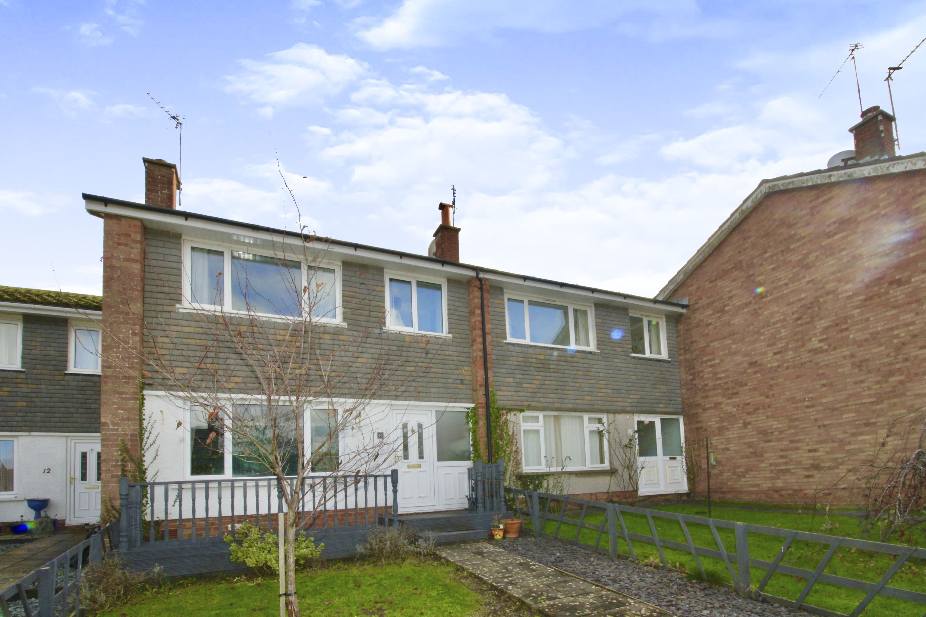 3 bedroom terraced house for sale in Llandilo Close, dinas powys, CF64 4PR