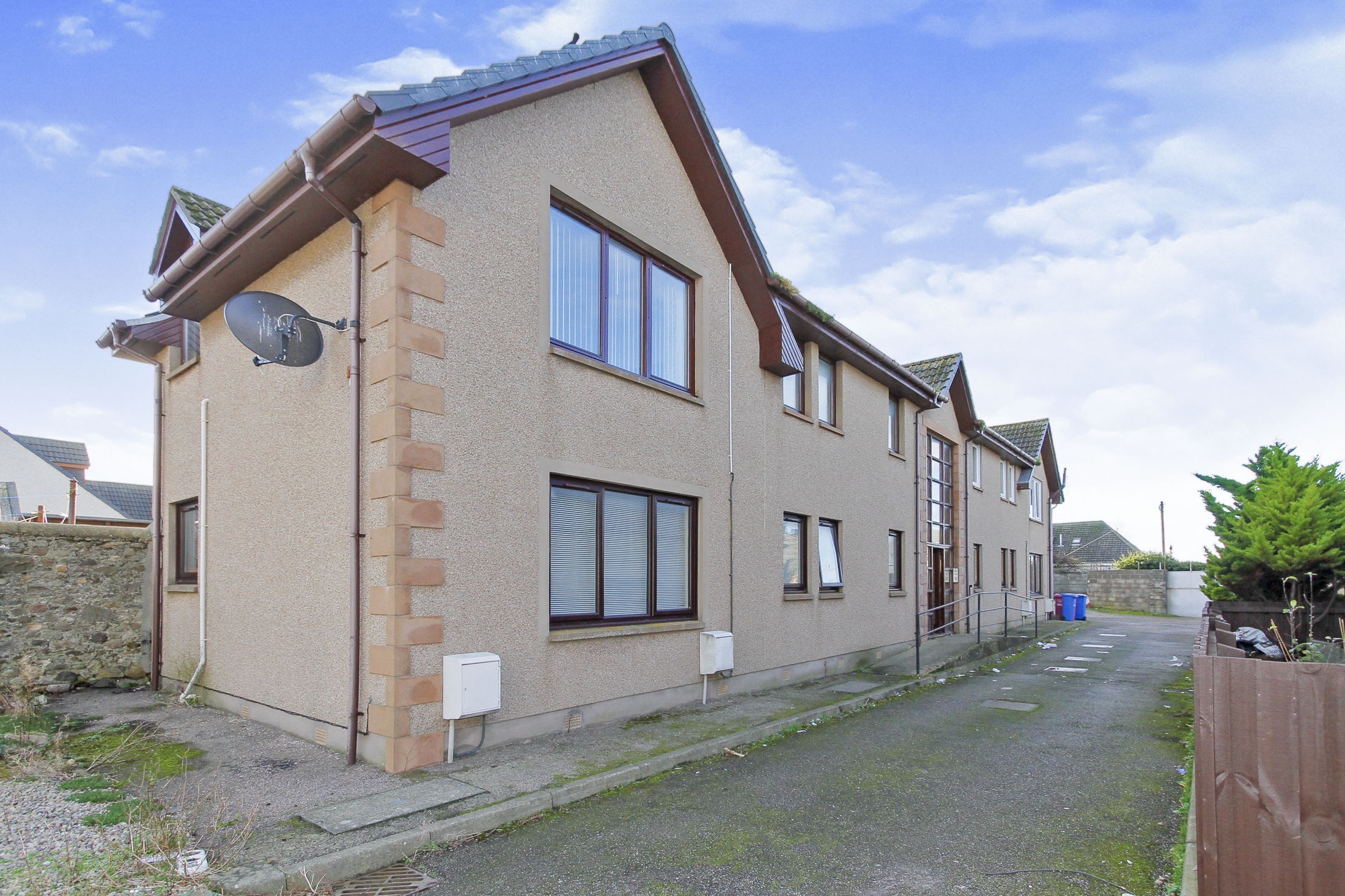 2 bedroom apartment for sale in Colonsay Place, Buckie, AB56 1HW