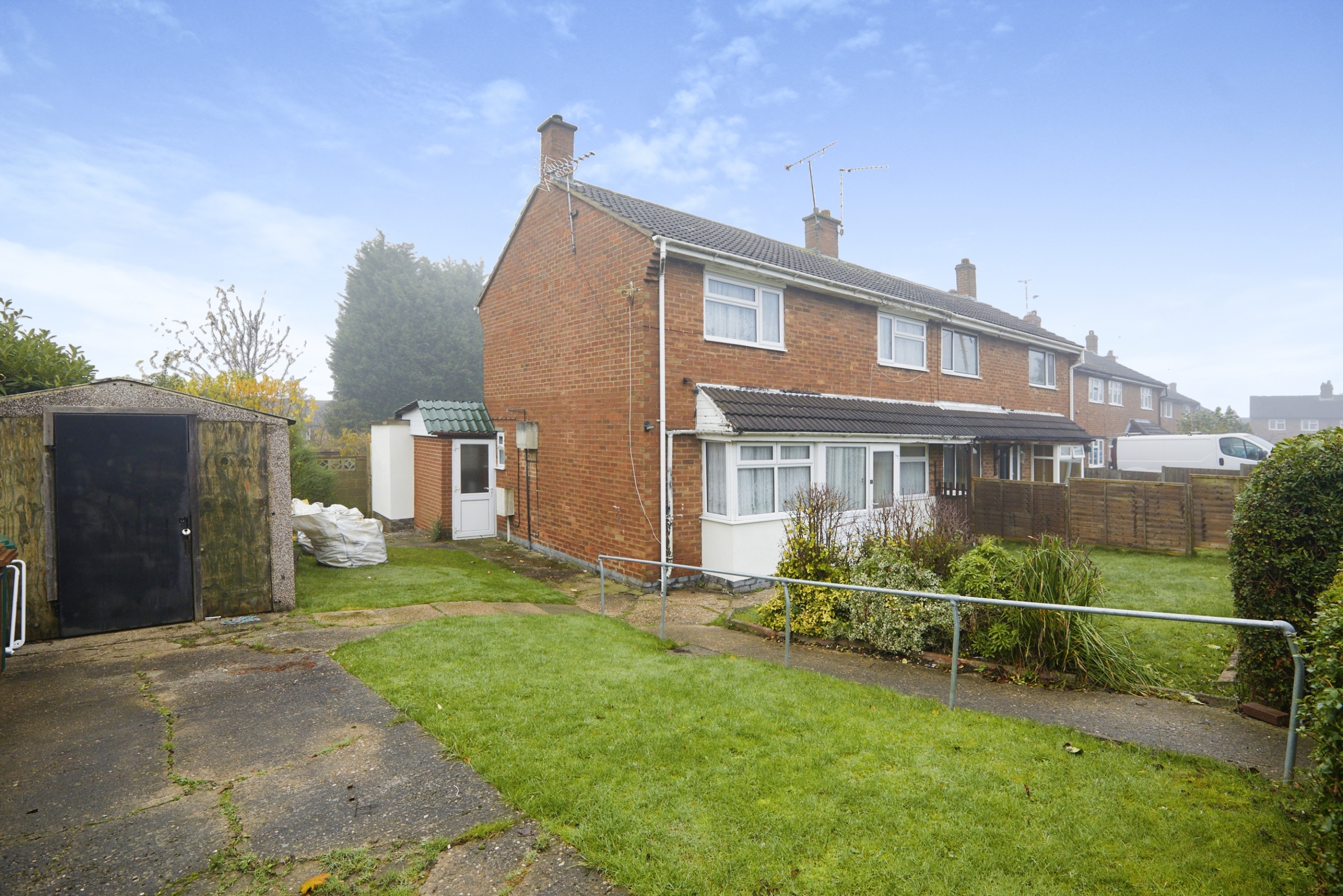 3 bedroom semidetached house for sale in Durham Close, Swadlincote