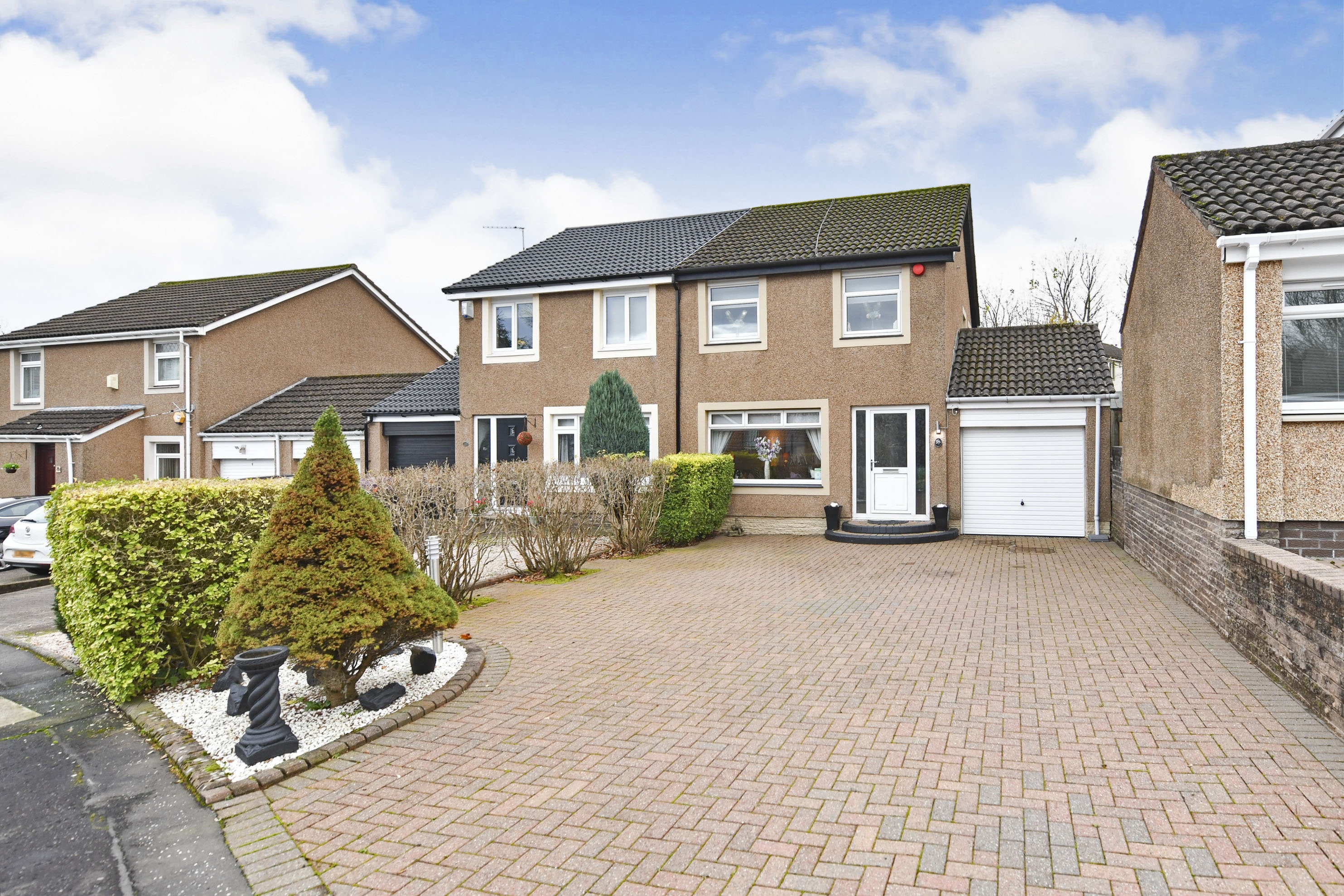 3 bedroom semidetached house for sale in Alder Green, Irvine, KA11 1LB
