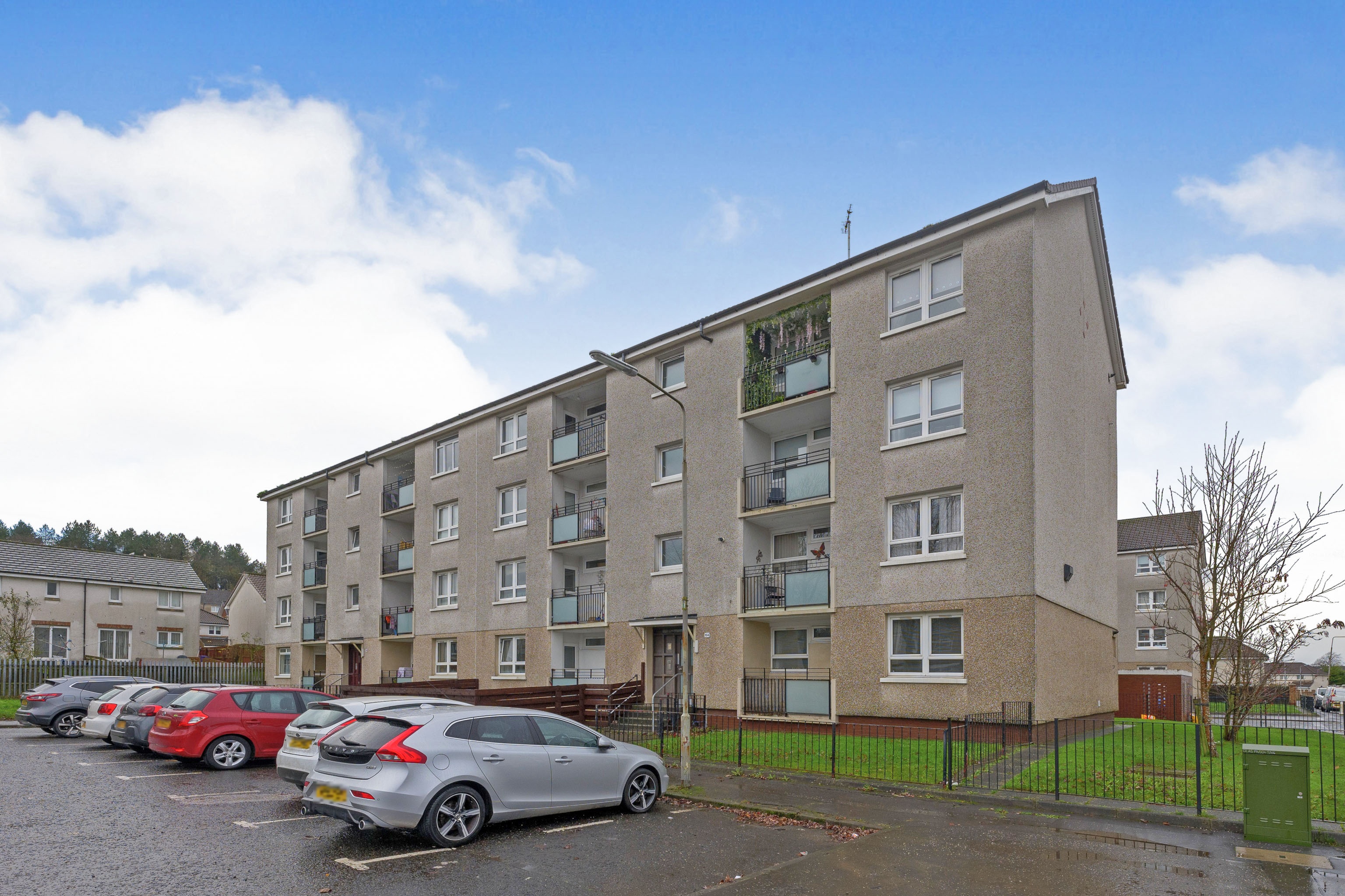 2 bedroom ground floor flat for sale in 104 Corkerhill Place, Glasgow