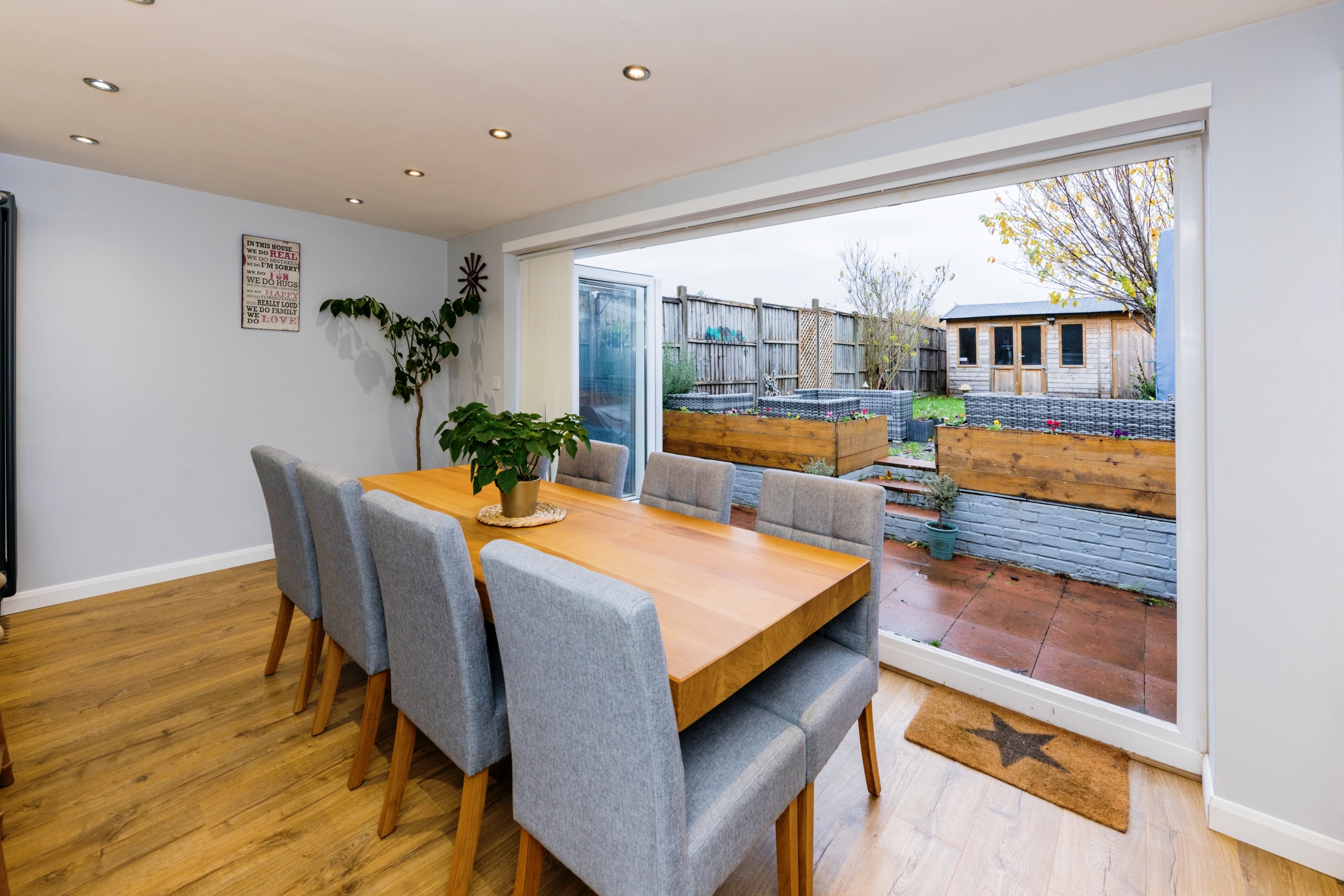 3 bedroom end of terrace house for sale in Orion Way, Ashford, TN24 0DZ