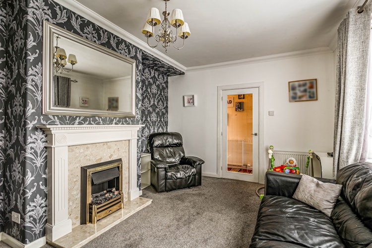 3 bedroom semi-detached house