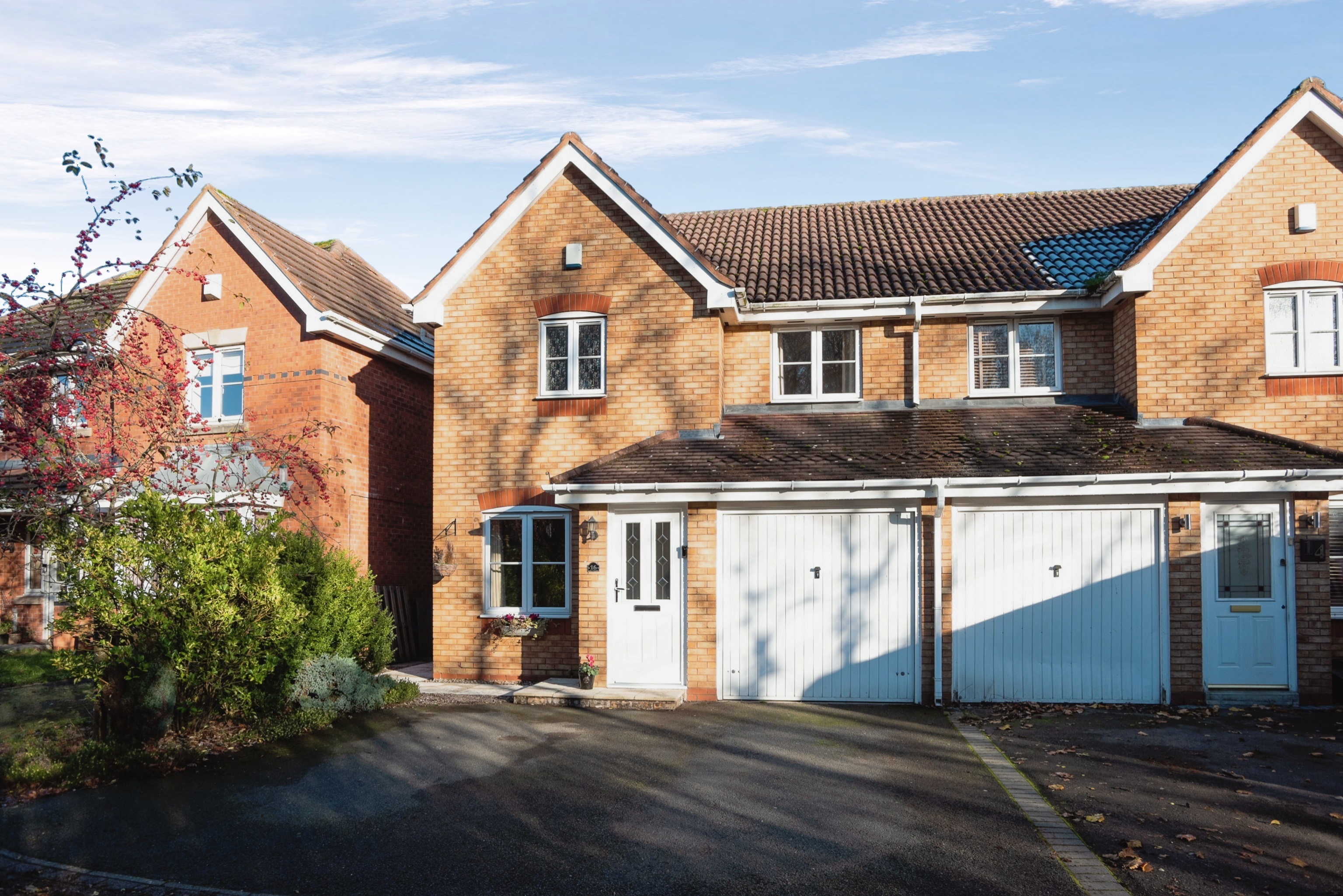 3 bedroom semidetached house for sale in Lambourne Way, Norton Canes