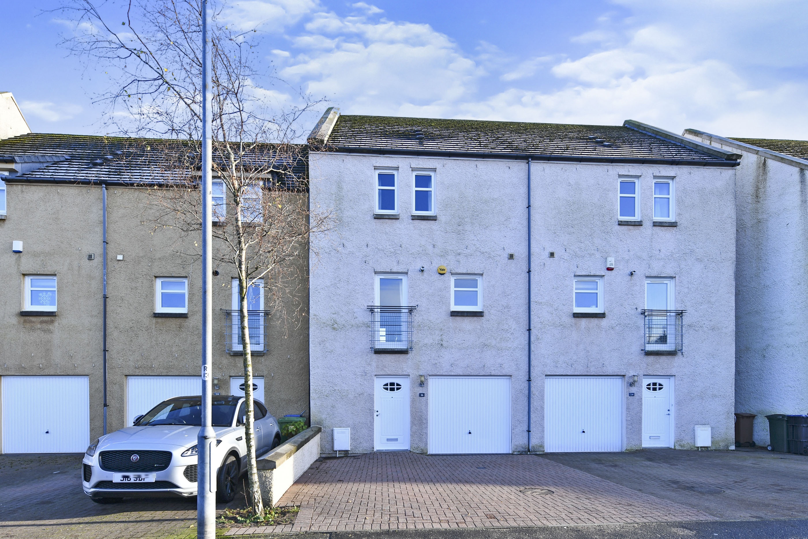 4 bedroom town house for sale in Bridgend, Stewarton, KA3 5BF