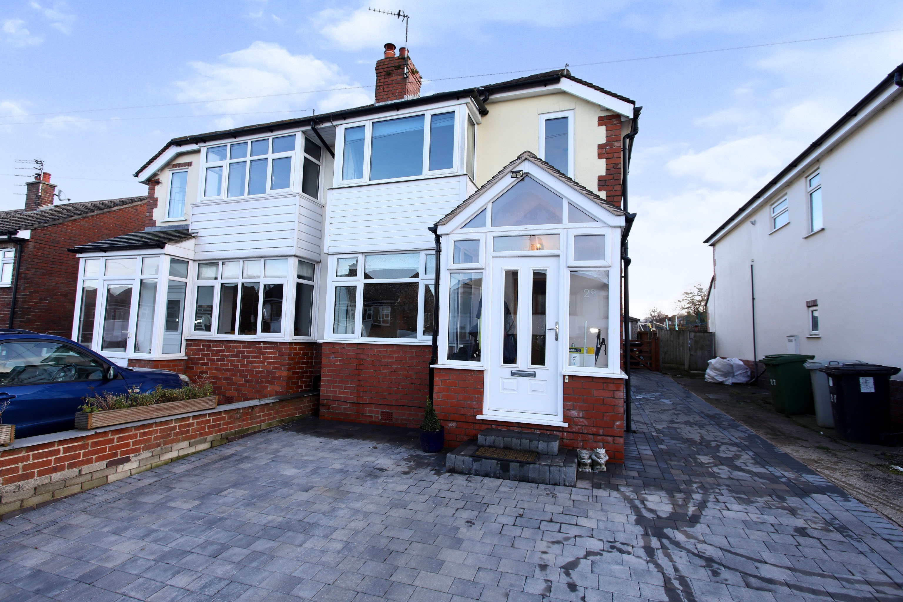 3 bedroom semidetached house for sale in Minor Avenue, Macclesfield
