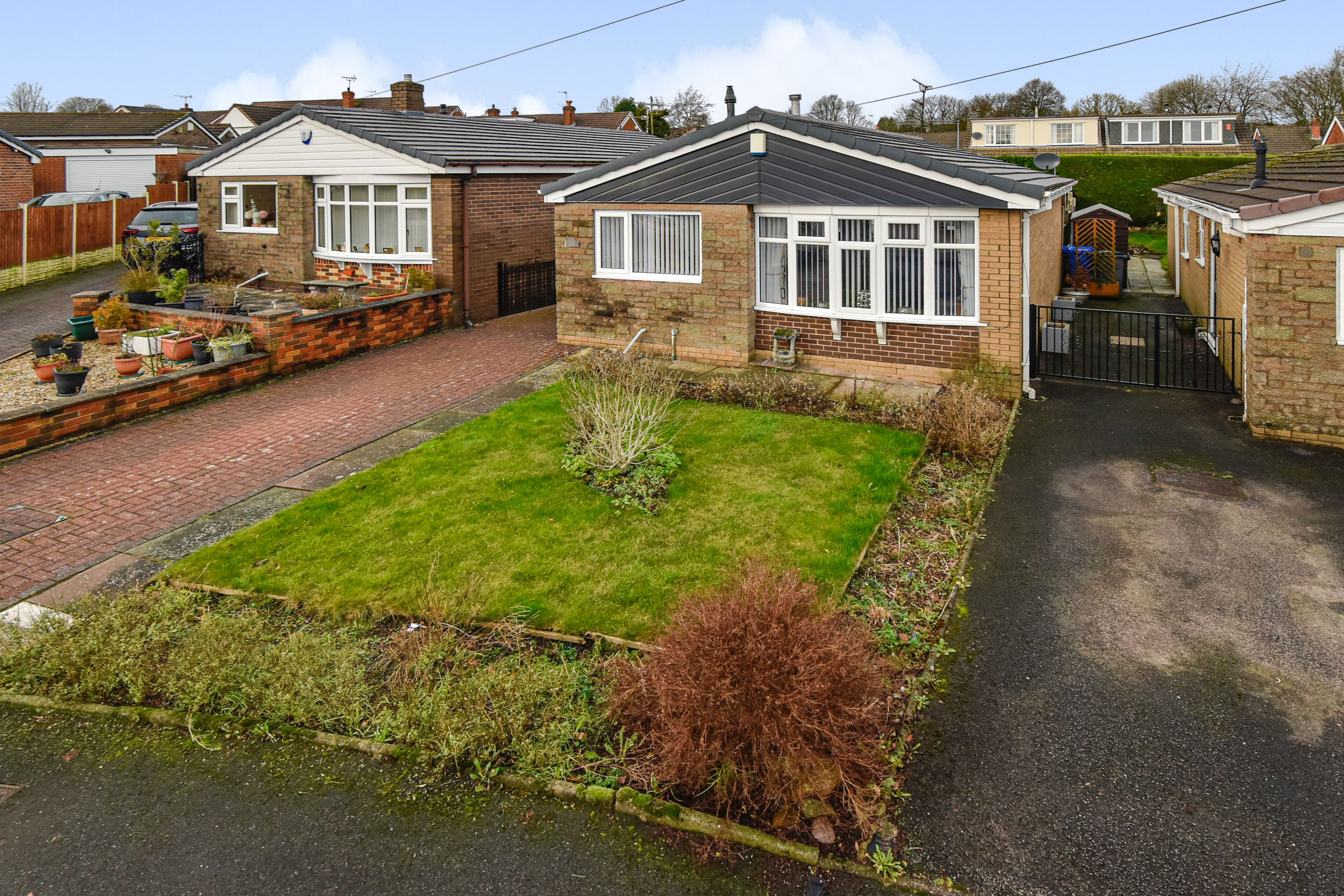 2 bedroom detached bungalow for sale in Holyhead Crescent, Weston