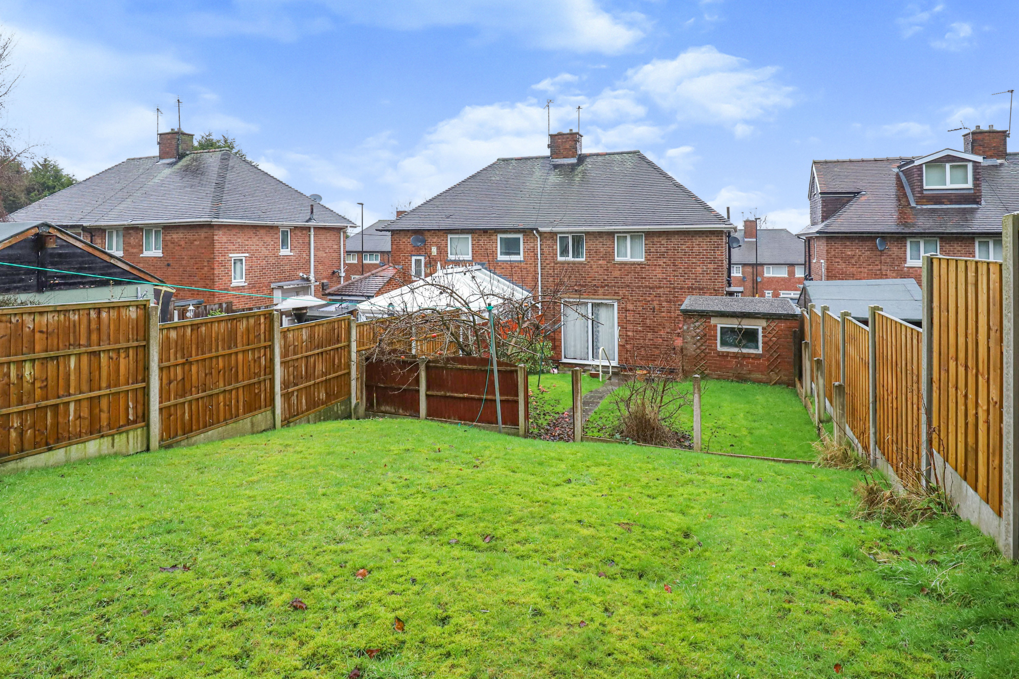 2 bedroom semidetached house for sale in Silkstone Road, Sheffield