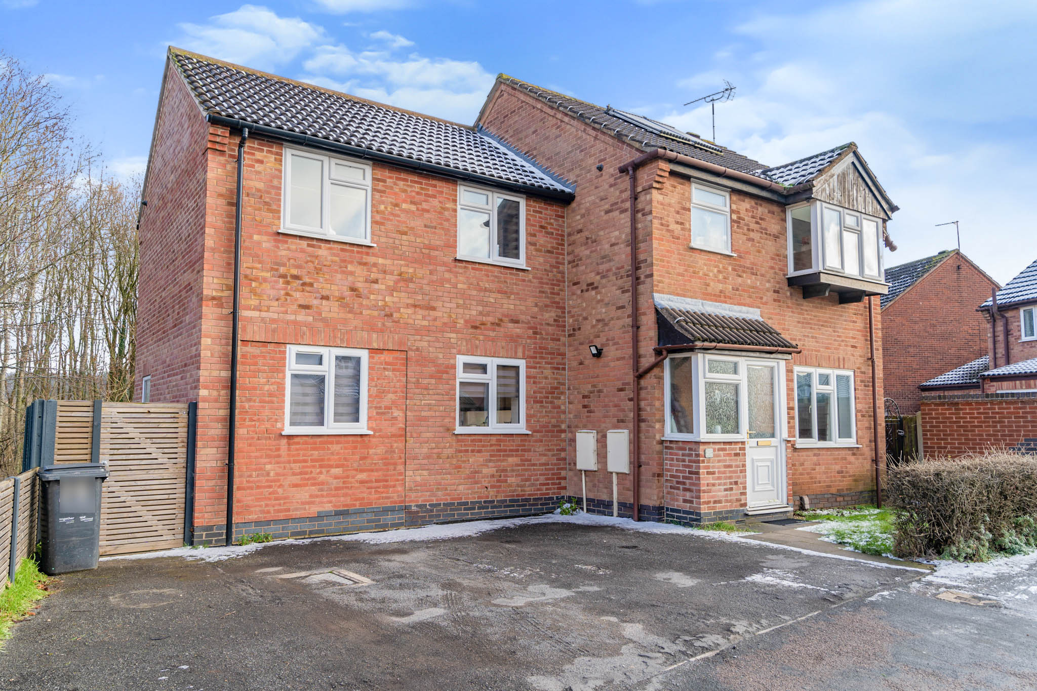 4 bedroom detached house for sale in Cumbrian Way, Loughborough, LE12 9BP