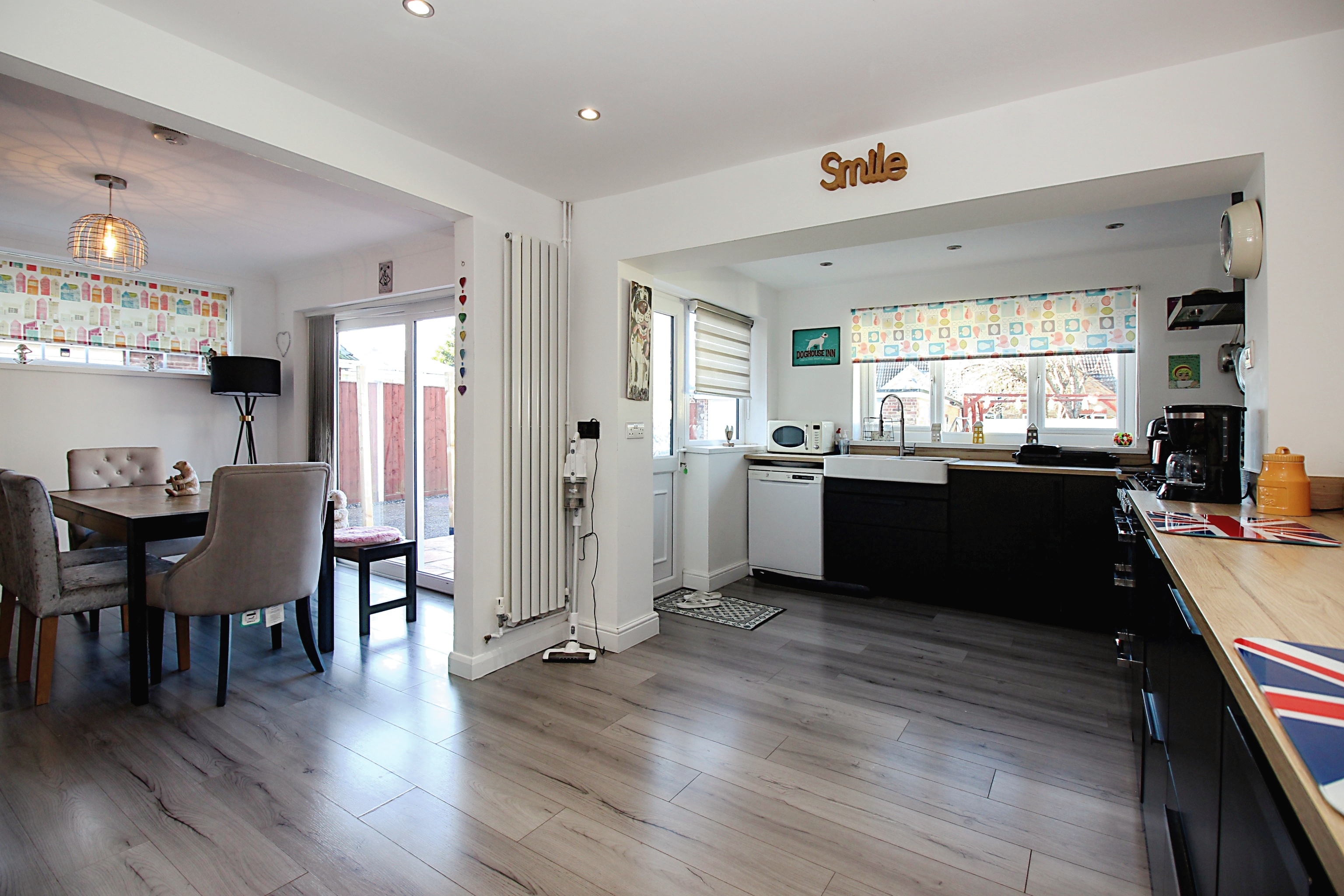 4 bedroom detached house for sale in Peaks Lane, New Waltham Grimsby, DN36 4LZ