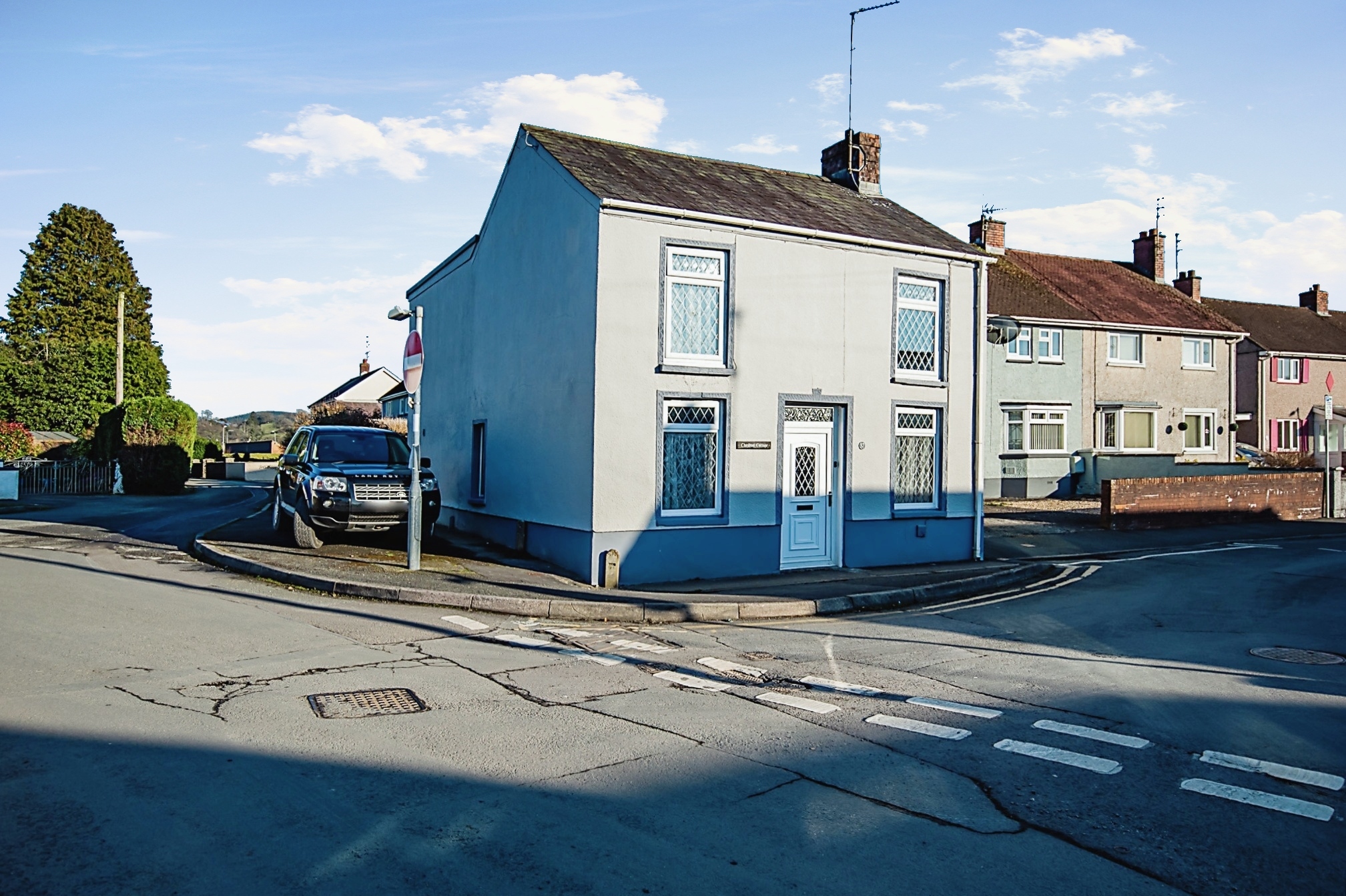 3 bedroom detached house for sale in Queen Street, Llandovery, SA20 0BY