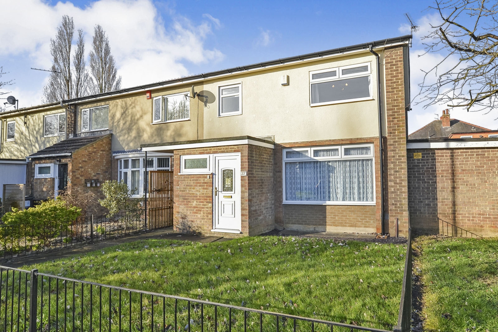 3 bedroom end of terrace house for sale in Coxwold Drive, Darlington
