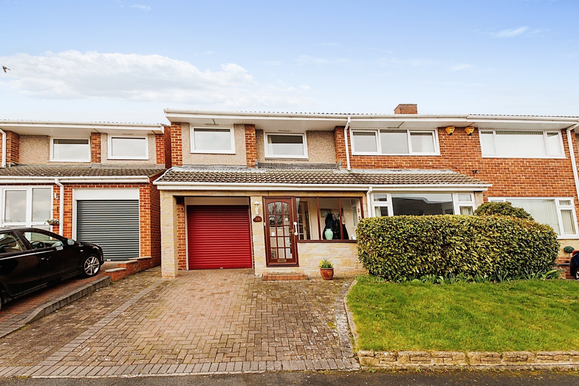 4 bedroom semidetached house for sale in Sherburn Park Drive, Rowlands