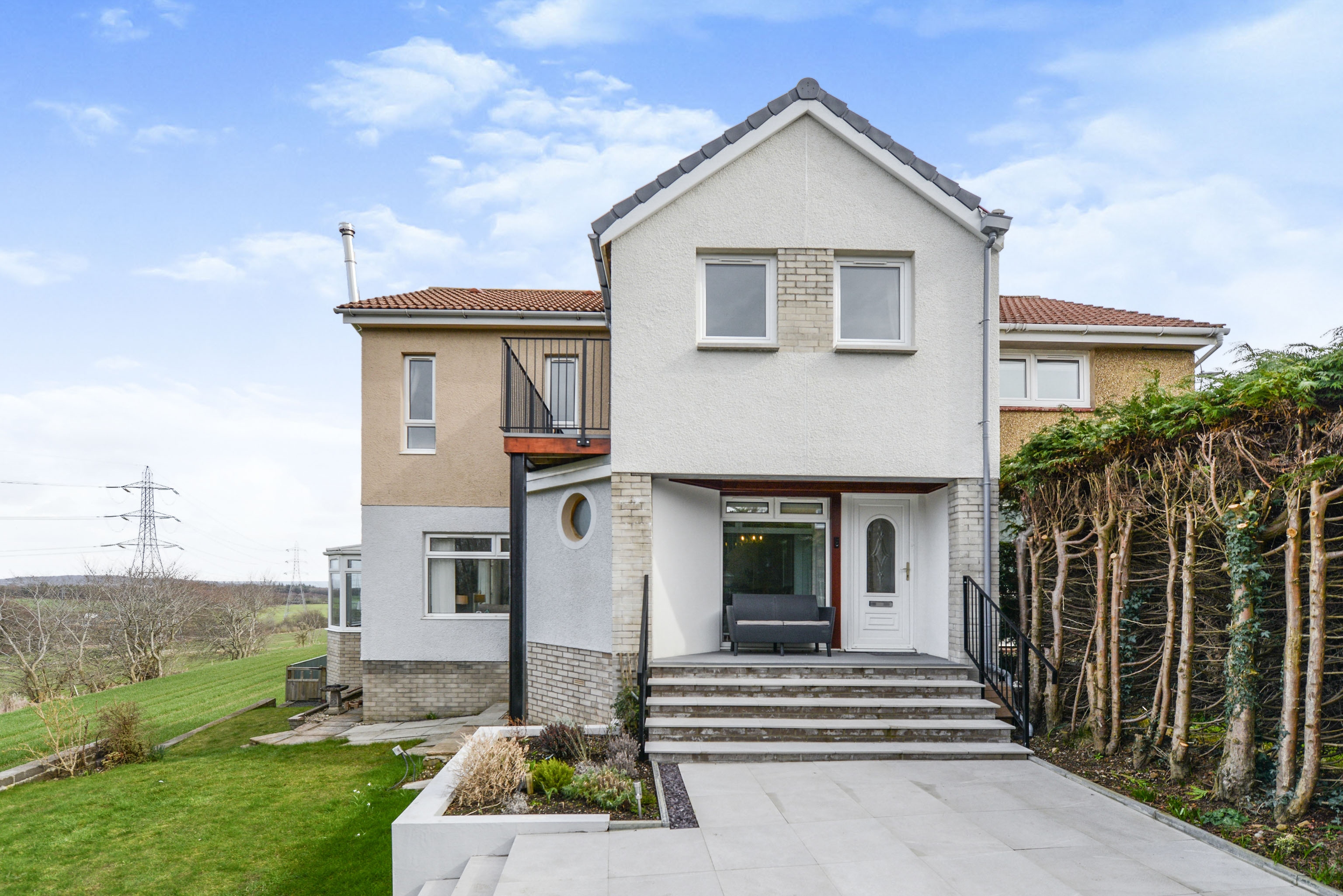 4 bedroom semidetached house for sale in Curriehill Castle Drive
