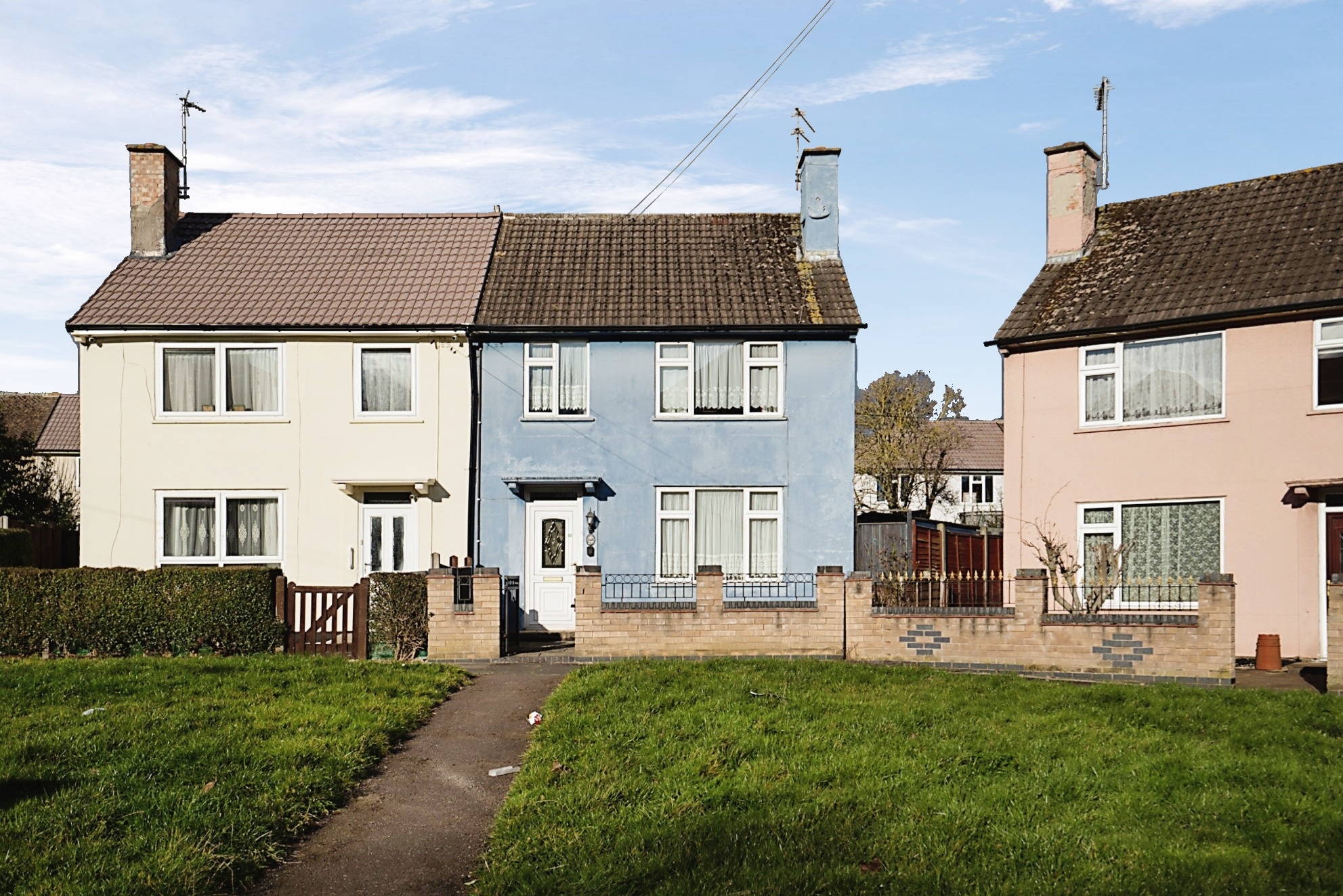 3 Bedroom Semi-detached House For Sale In Aikman Avenue, Leicester, LE3 9PX