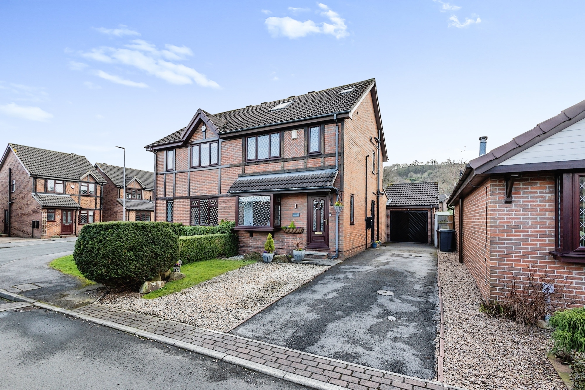 3 bedroom semidetached house for sale in Fawkes Drive, Otley, LS21 3NY