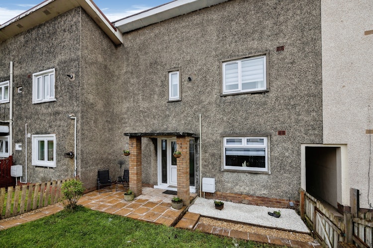 4 bedroom terraced house