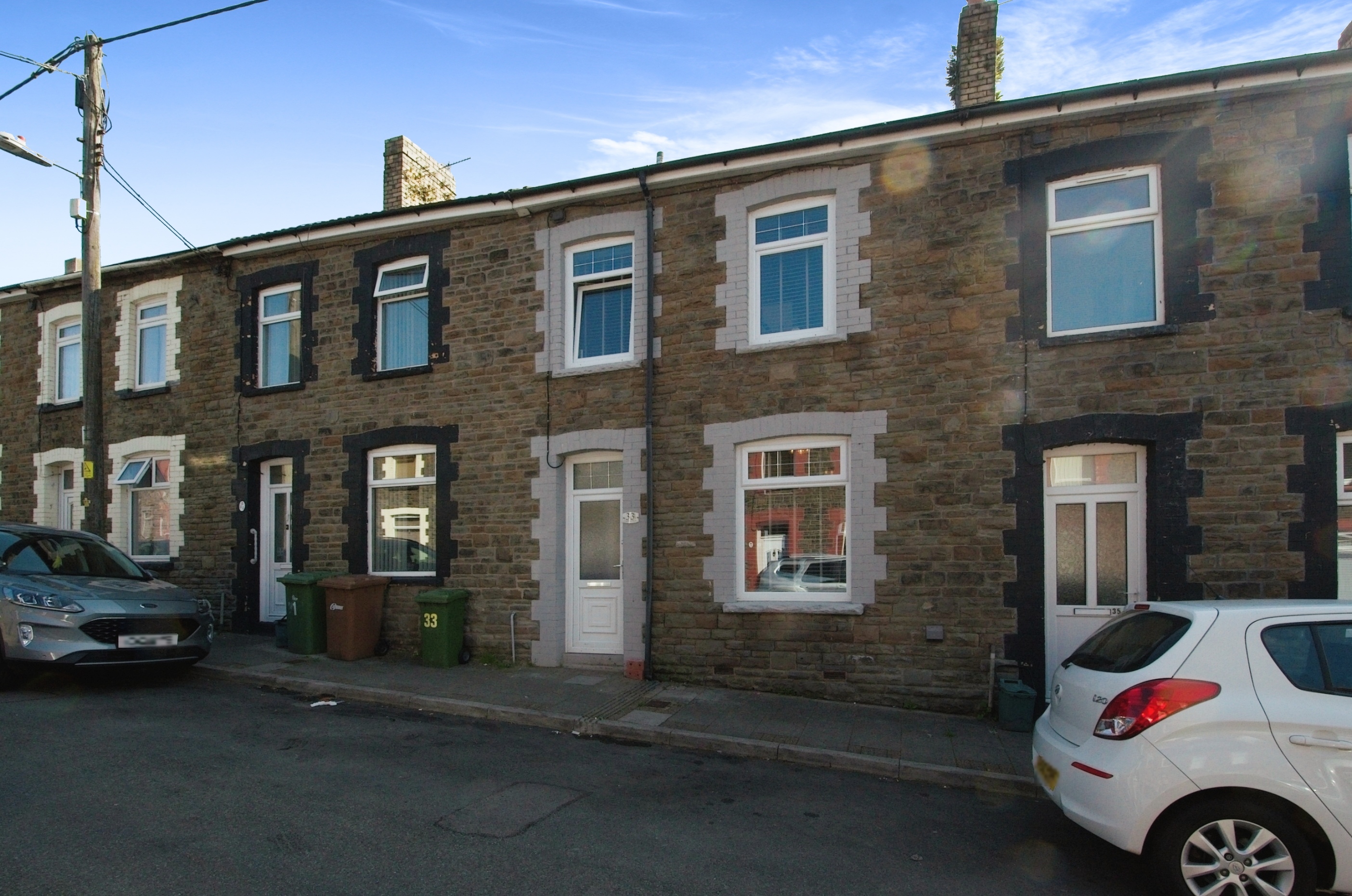 3 bedroom terraced house for sale in Caerphilly Road, Caerphilly, CF83 4FS