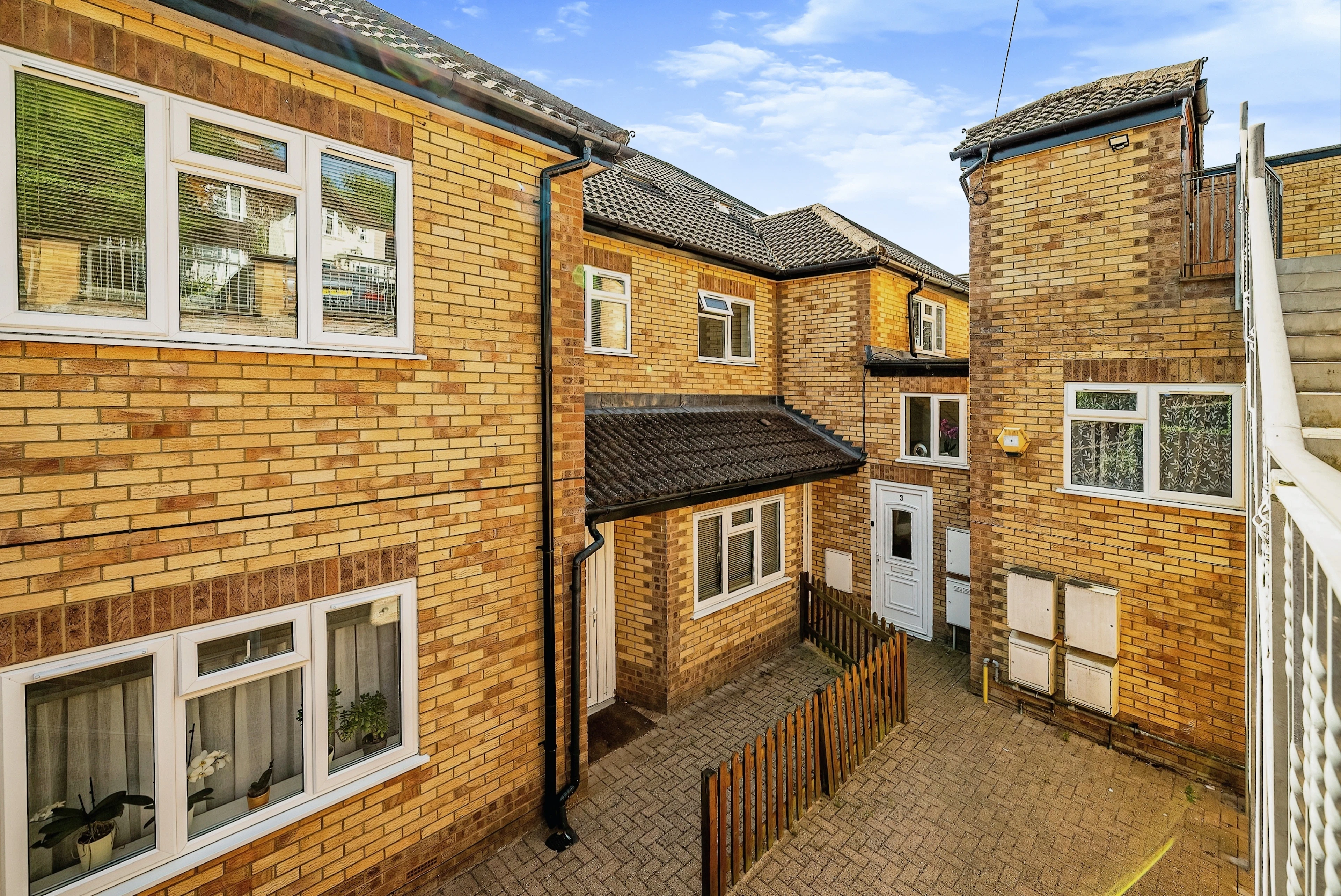 32 Booker Lane, High Wycombe