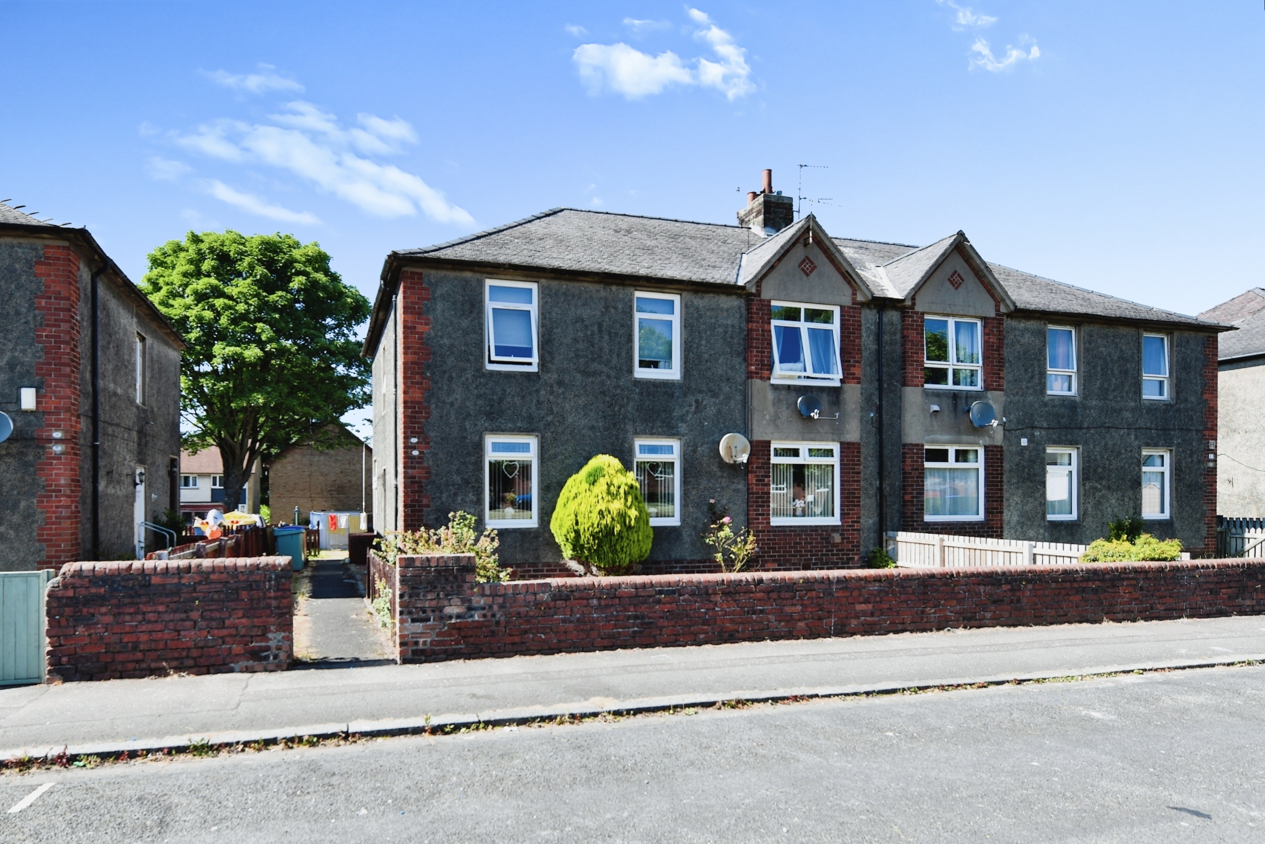 3 bedroom flat for sale in Gould Street, Ayr, KA8 9PW