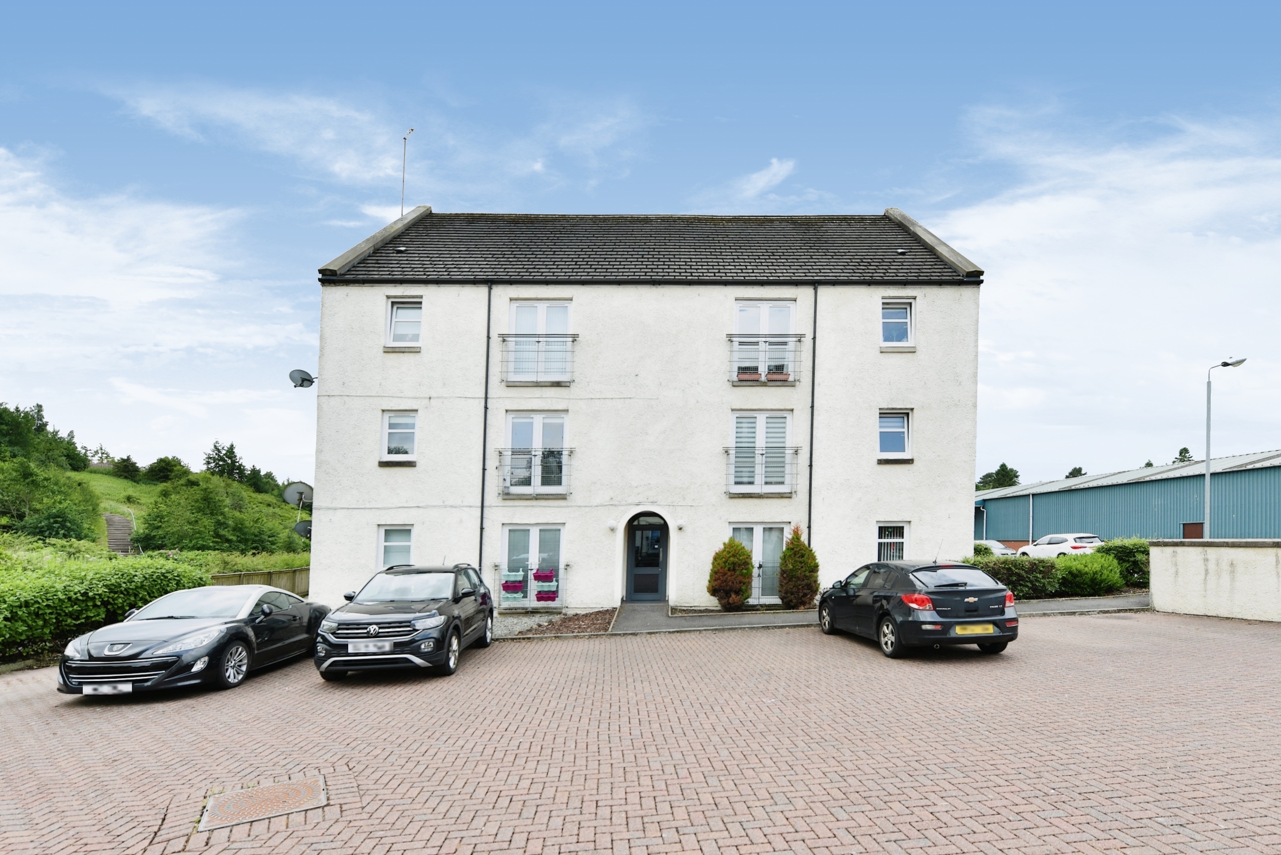 2 bedroom flat for sale in Bridgend, Stewarton, KA3 5BF