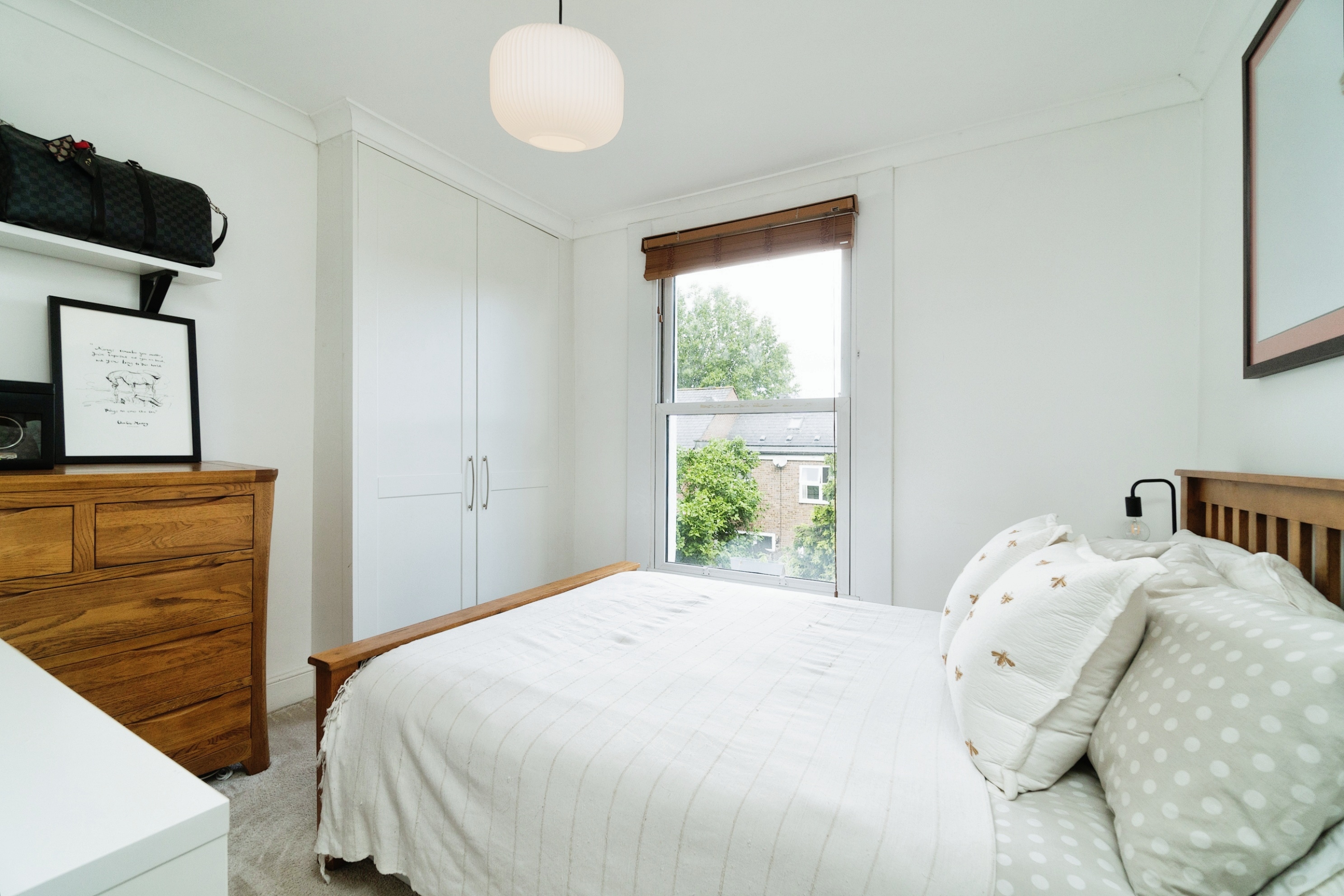1 bedroom flat for sale in 235 Kingston Road, Raynes Park, SW19 3NW
