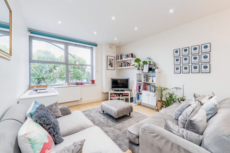 1 bedroom flat