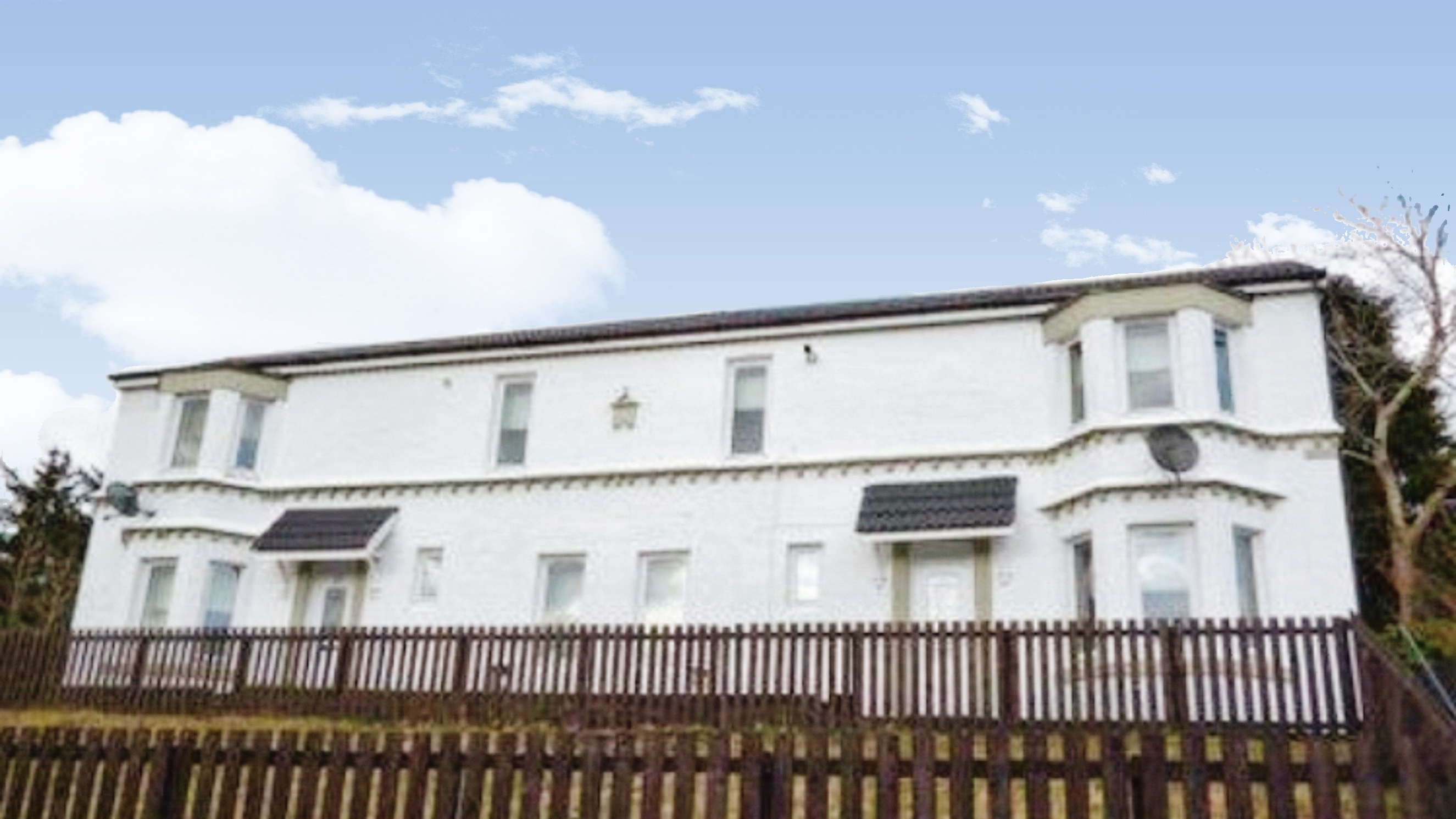 4 bedroom semidetached house for sale in Townhead, Dalmellington, Ayr