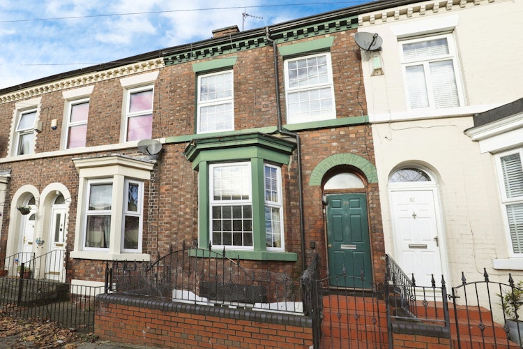 3 bedroom terraced house