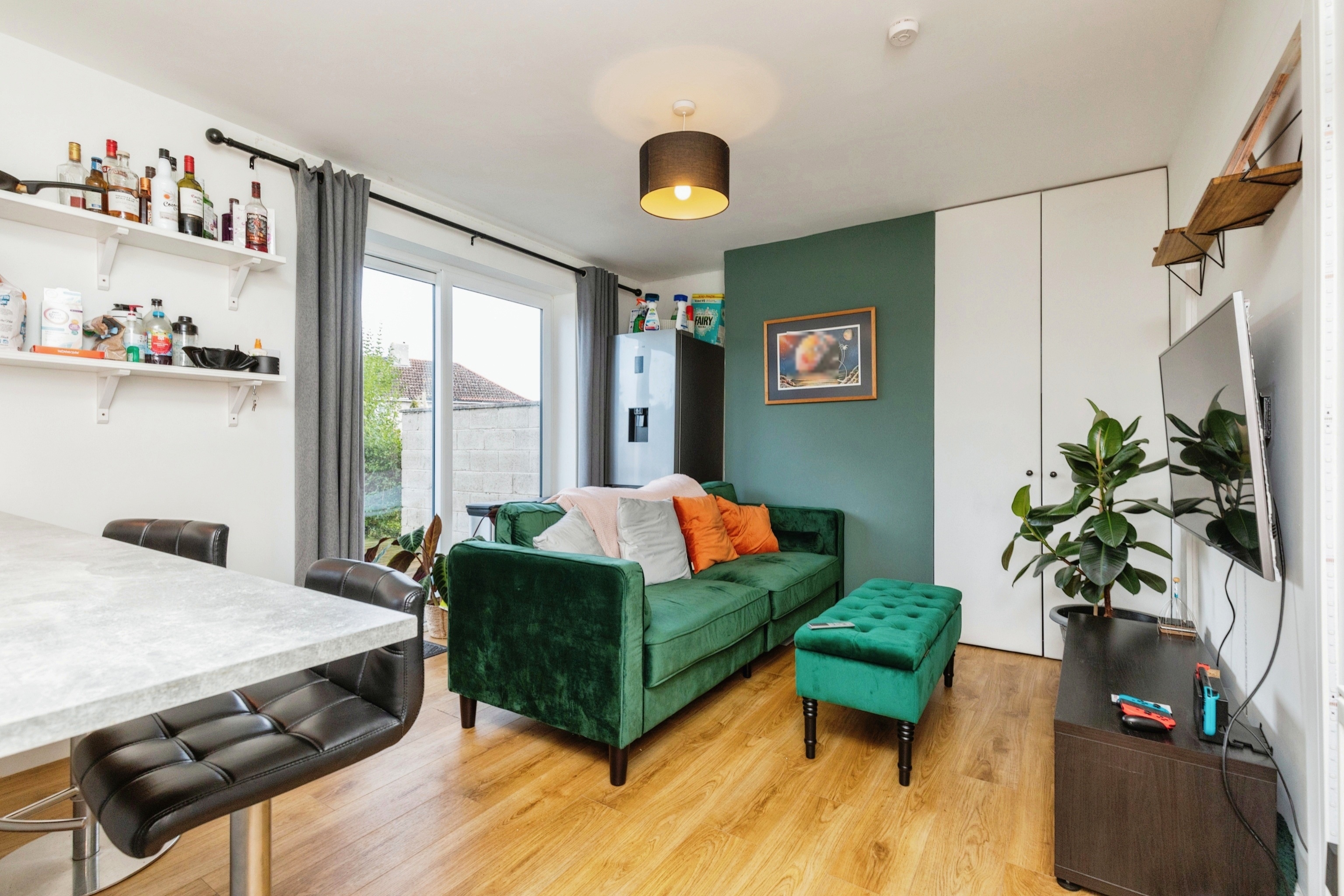 3 bedroom semidetached house for sale in Wrington Crescent, Bristol, BS13 7EW
