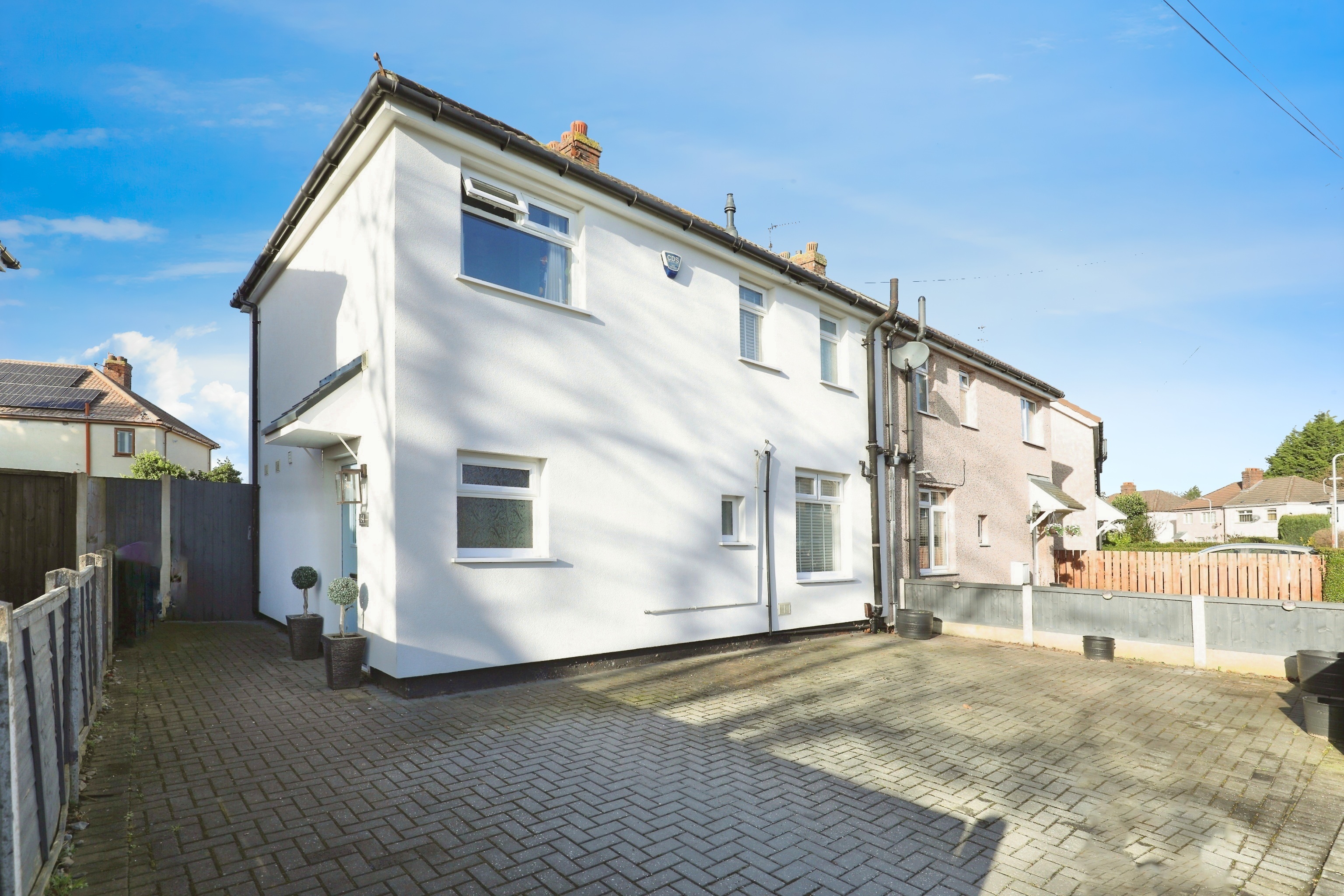 3 bedroom semidetached house for sale in Burman Road, Liverpool, L19 6PW