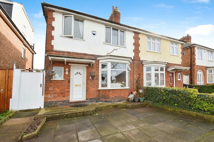 3 bedroom semi-detached house