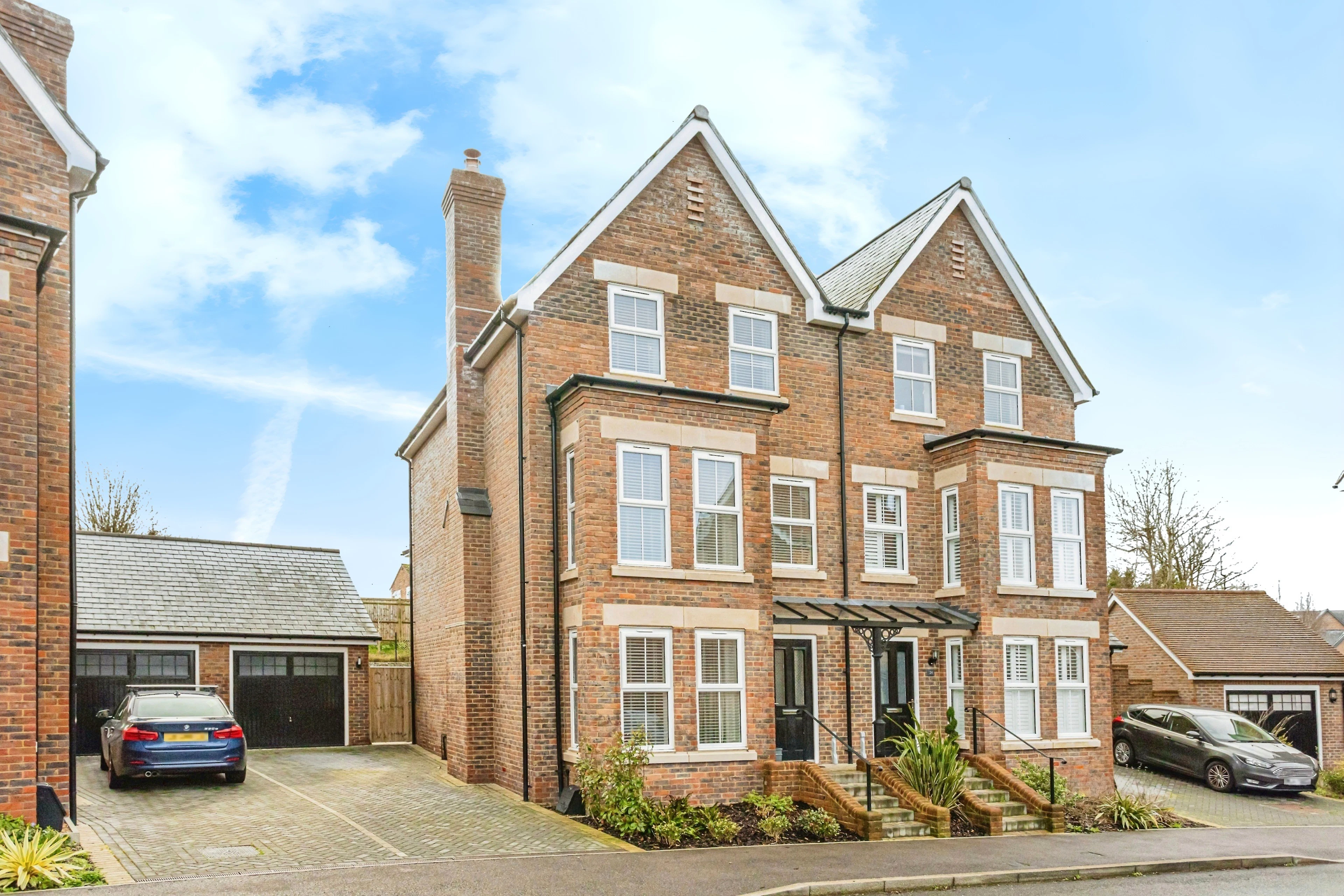 Bonnet Lane, Burgess Hill