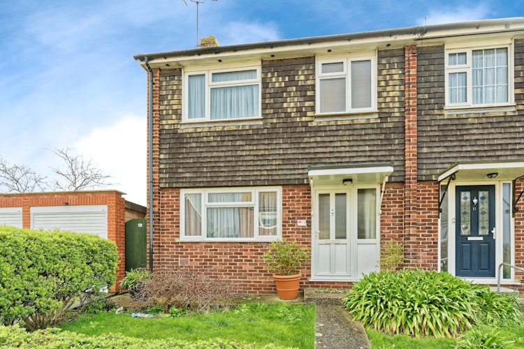 3 bedroom semi-detached house