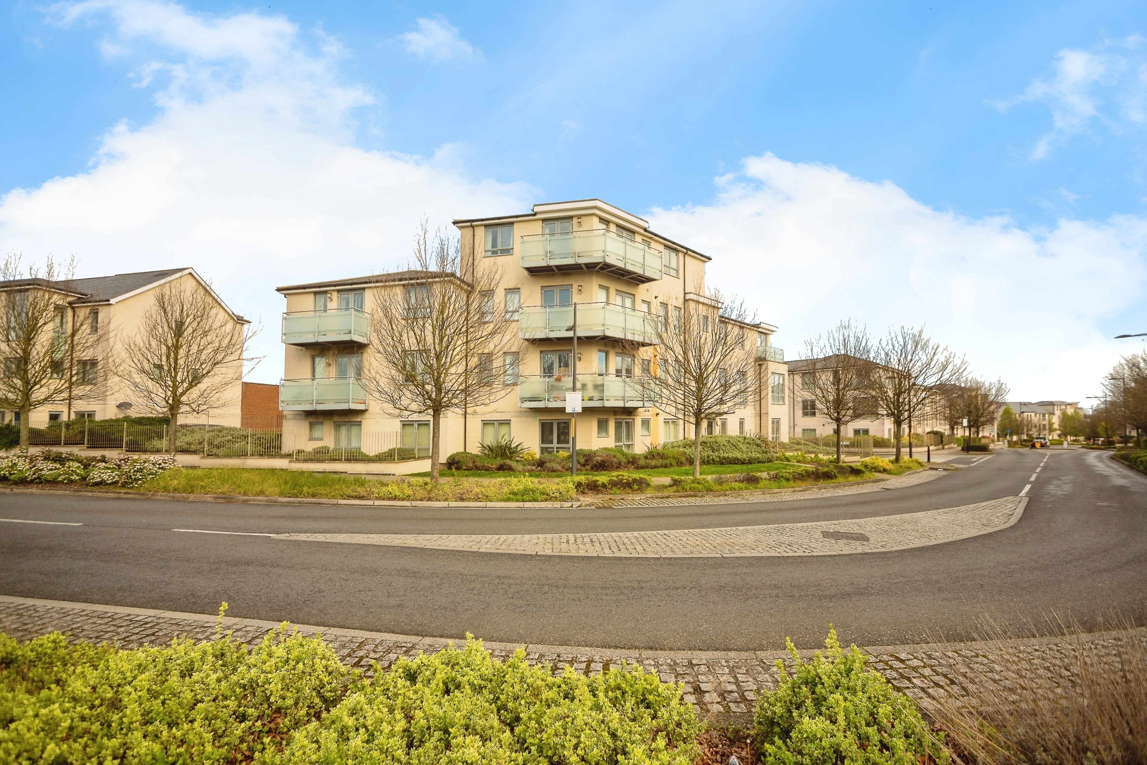 Springhead Parkway, Gravesend