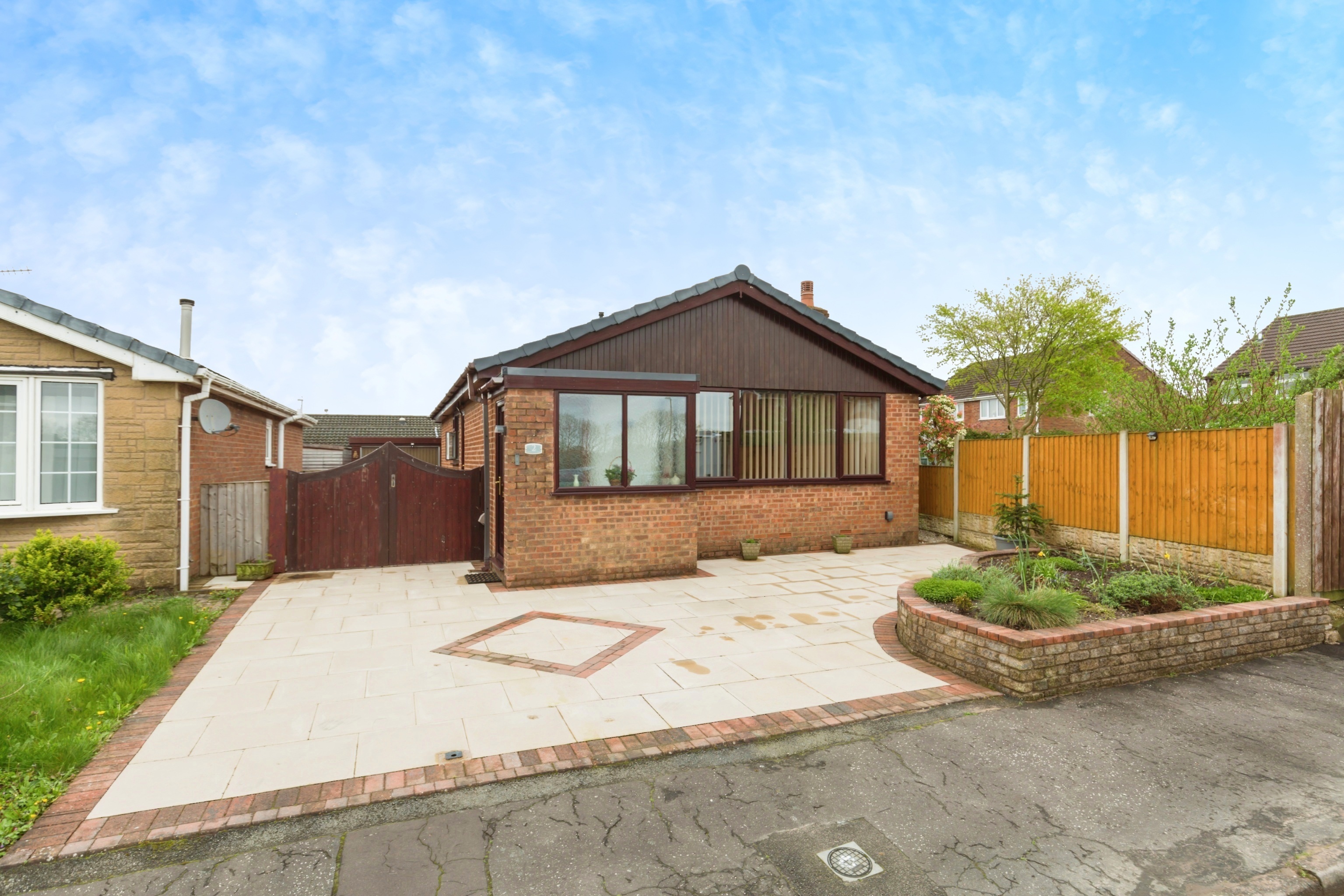 3 bedroom detached bungalow for sale in Castle House Lane, Adlington