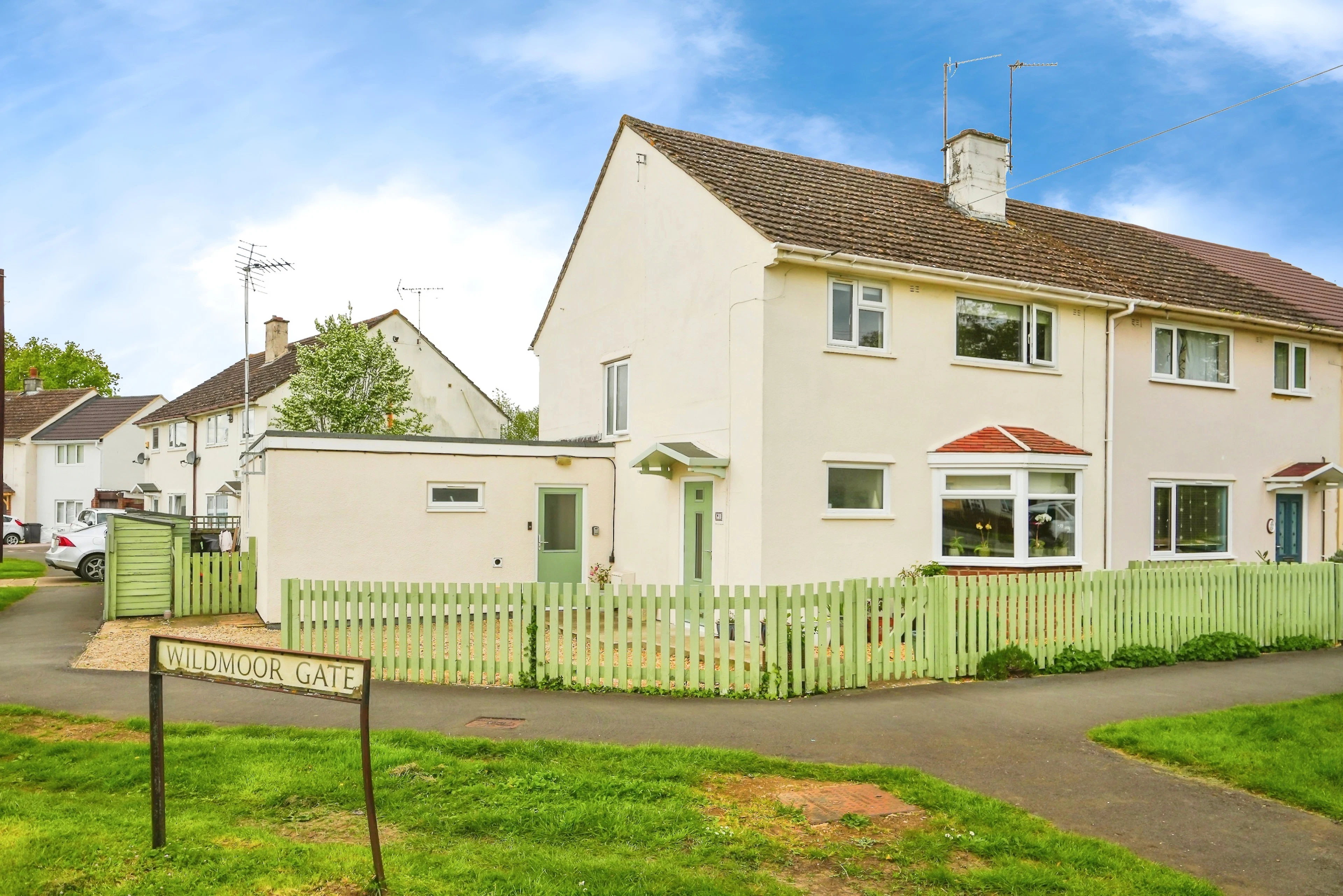 Wildmoor Gate, Abingdon