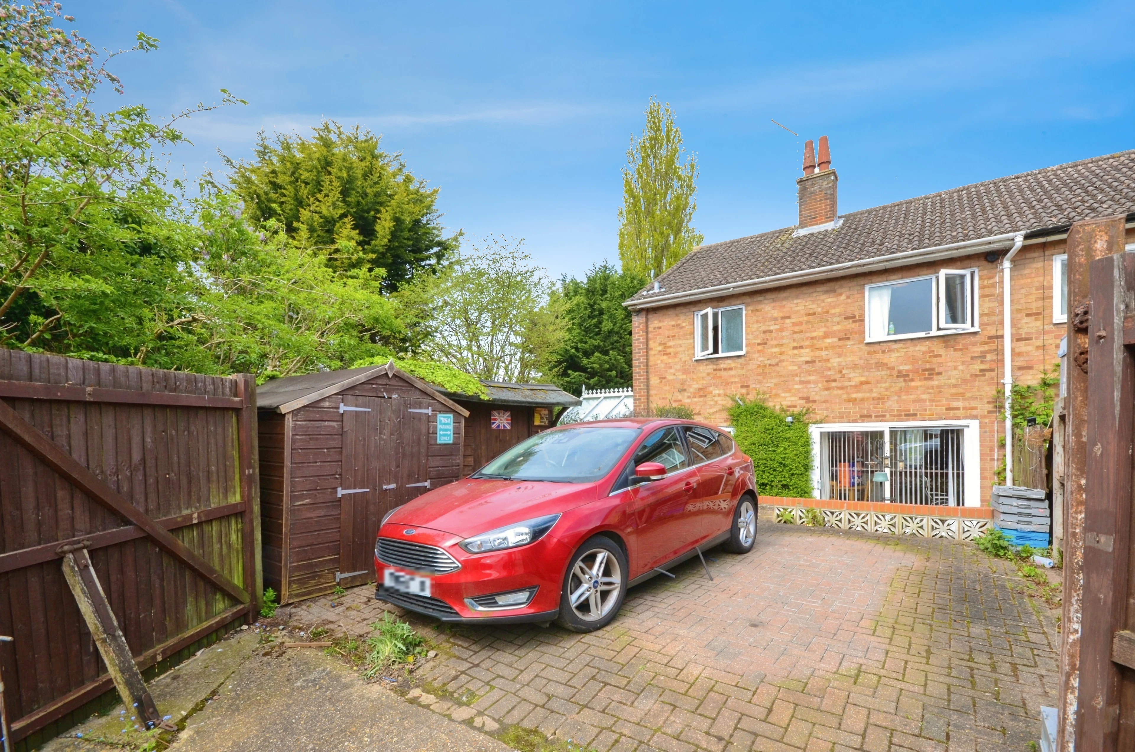 Knightsbridge Way, Hemel Hempstead