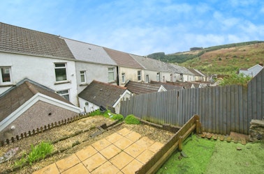 Image for Oak Street, tonypandy