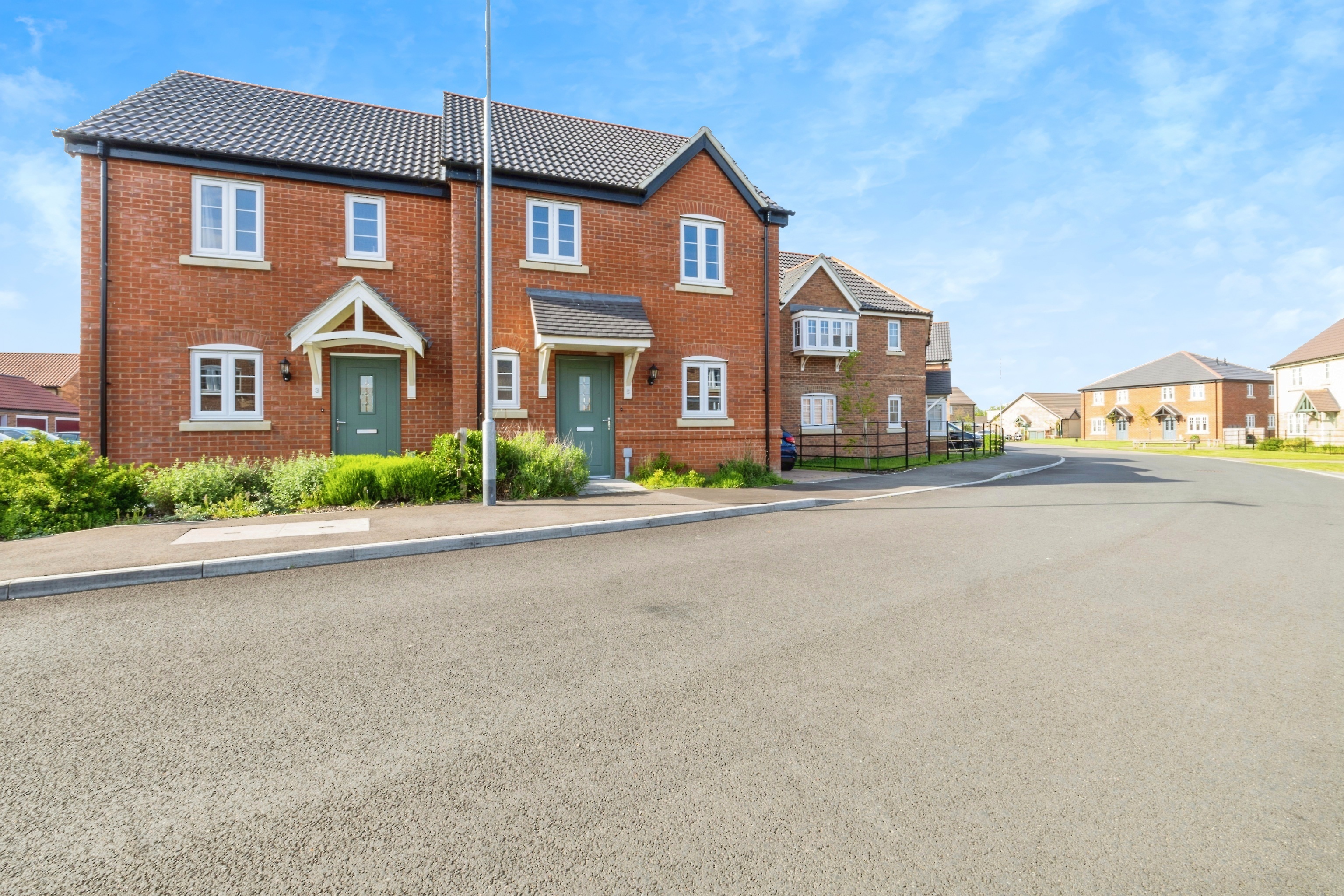 3 bedroom semidetached house for sale in Creasy Drive, Dunholme, Lincoln, LN2 3TB