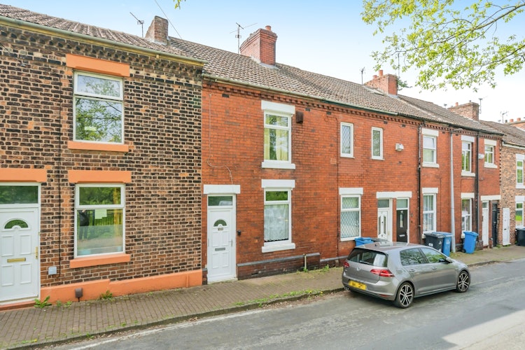 2 bedroom terraced house