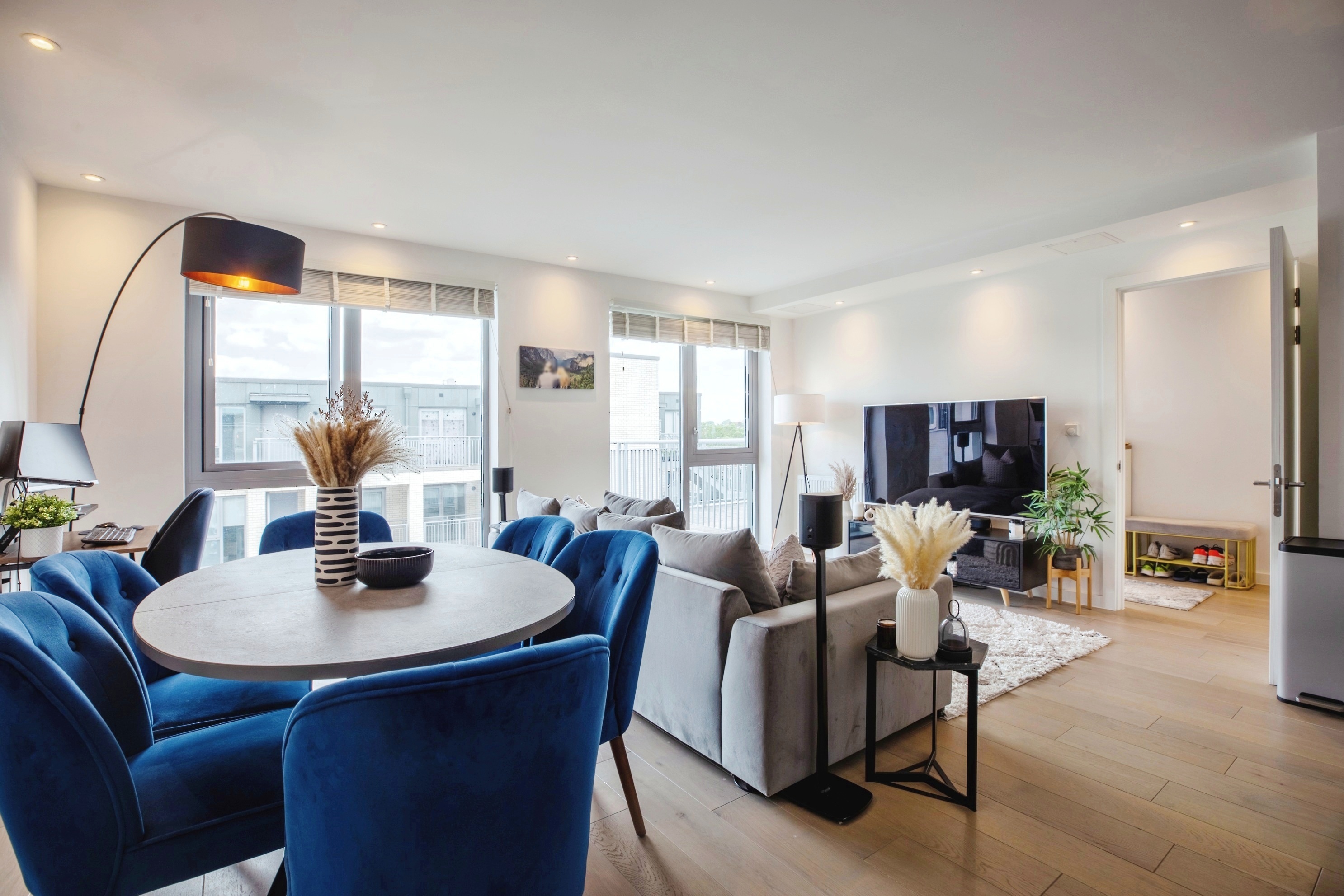 2 bedroom apartment for sale in 10 Chatfield Road, Battersea, SW11 3GQ