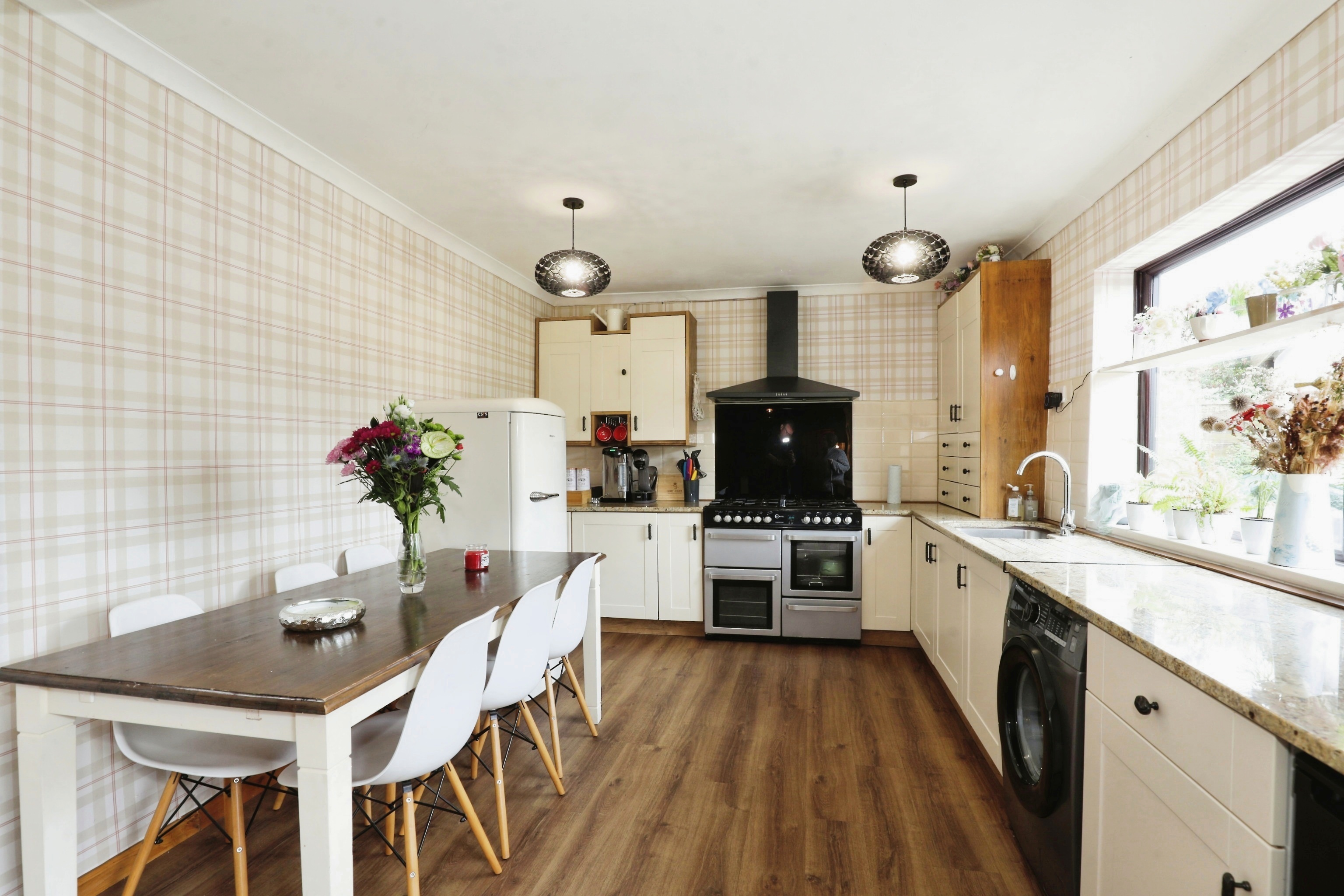 4 bedroom semidetached house for sale in Weston Road, Weston Coyney