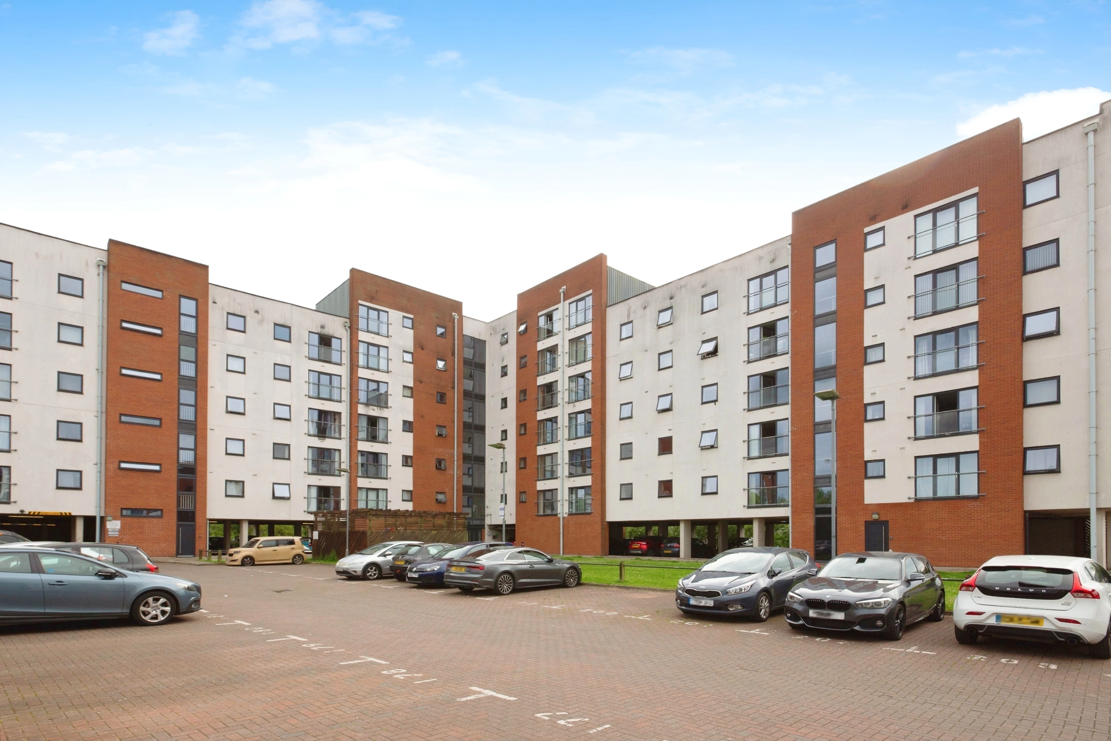 Pilgrims Way, Salford