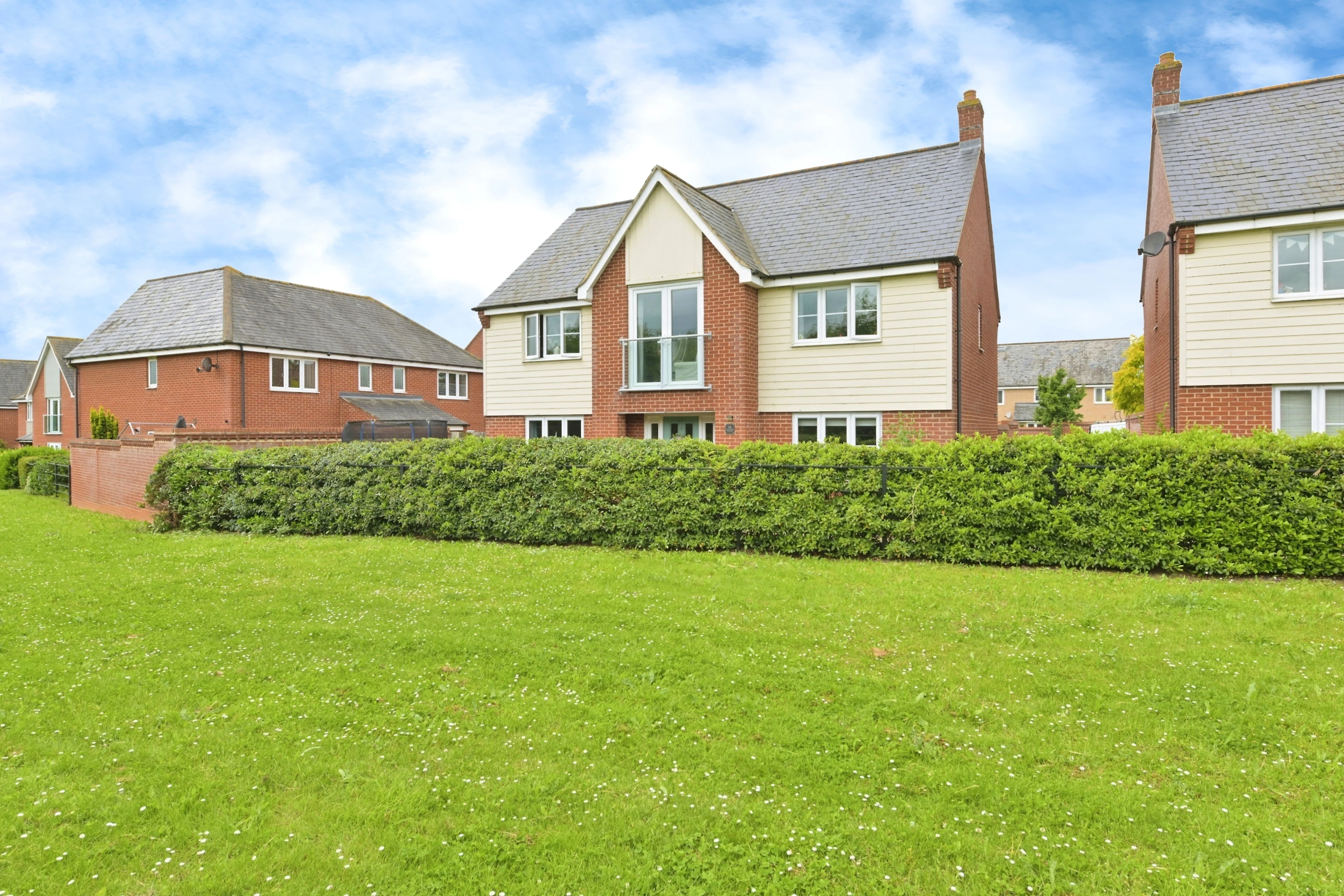 Lannesbury Crescent, St Neots