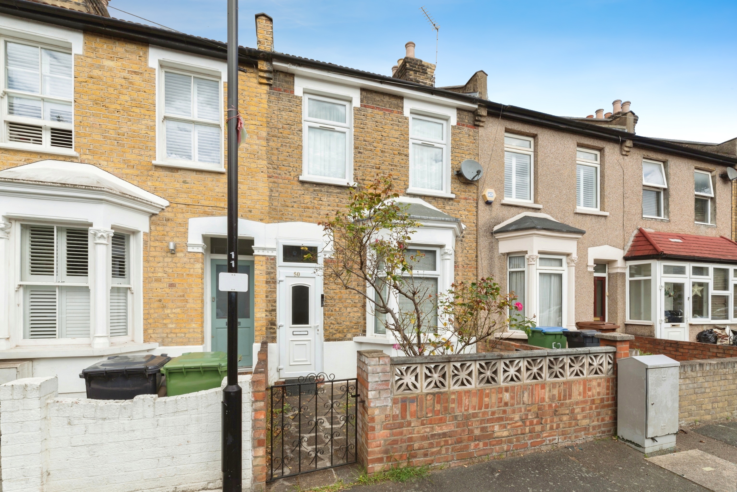 2 bedroom terraced house for sale in Thorpe Road, London, E7 9EB