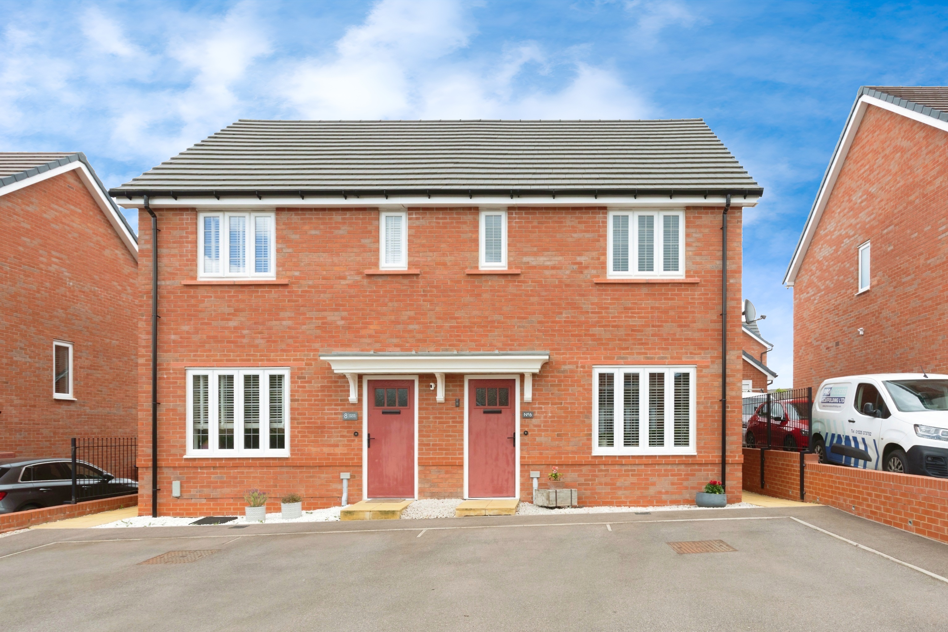 2 bedroom semidetached house for sale in Stokes Grove, Hanslope