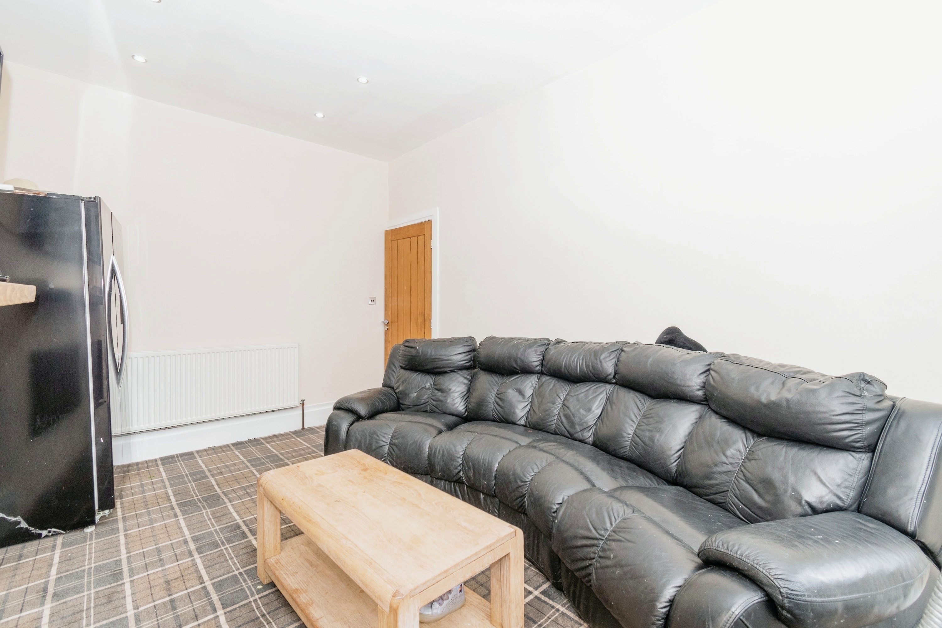 3 bedroom semidetached house for sale in Haworth Road, Bradford, BD9 5PB