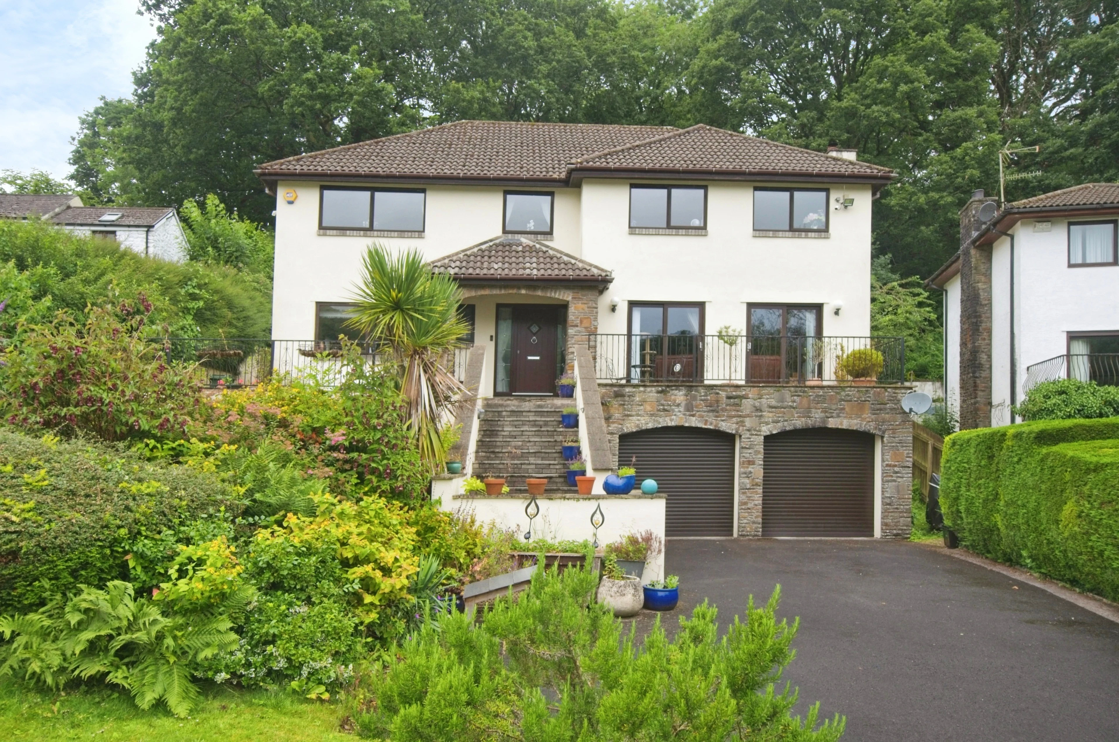 Victoria Road, Pontypool