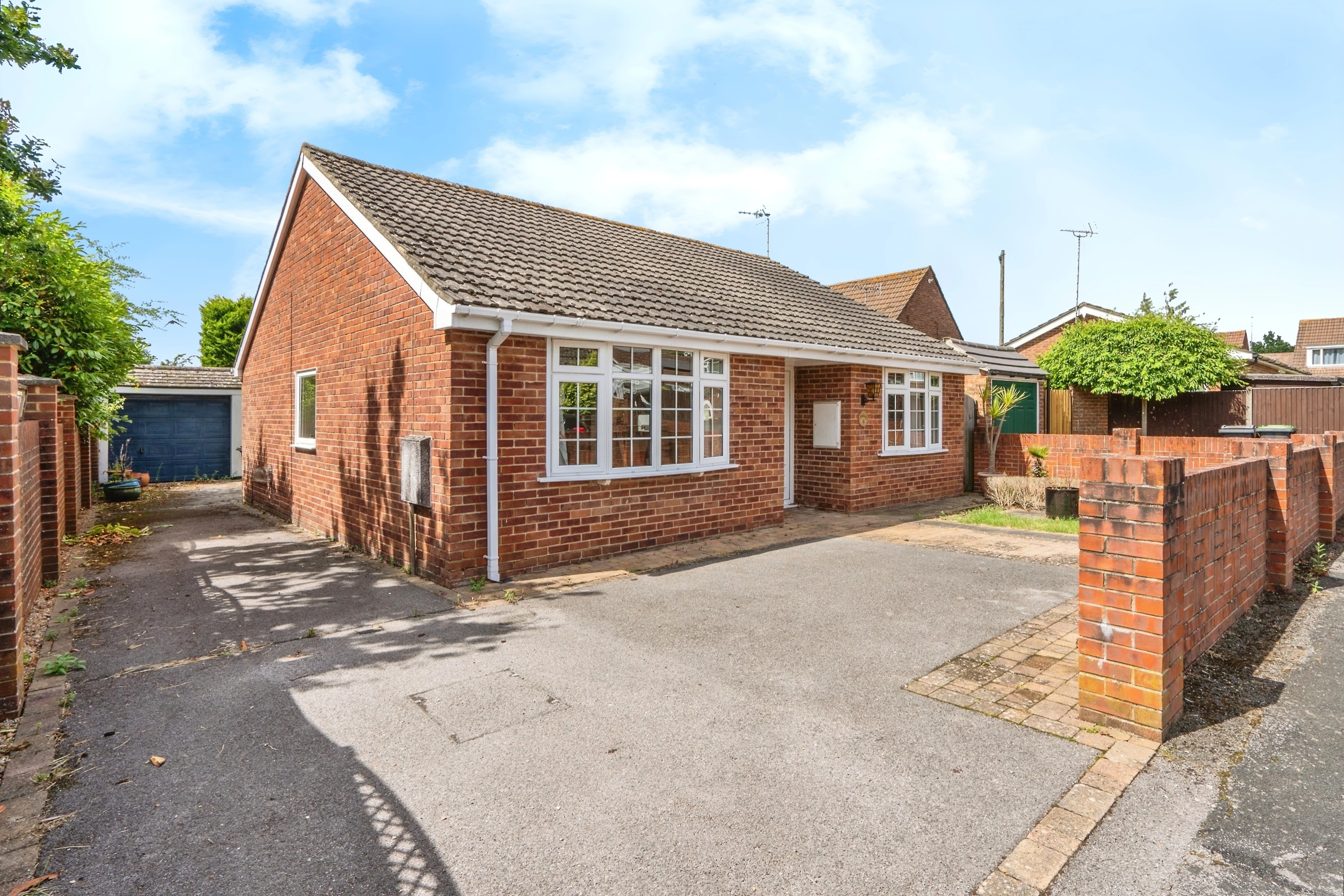 Pinetree Gardens, Waterlooville